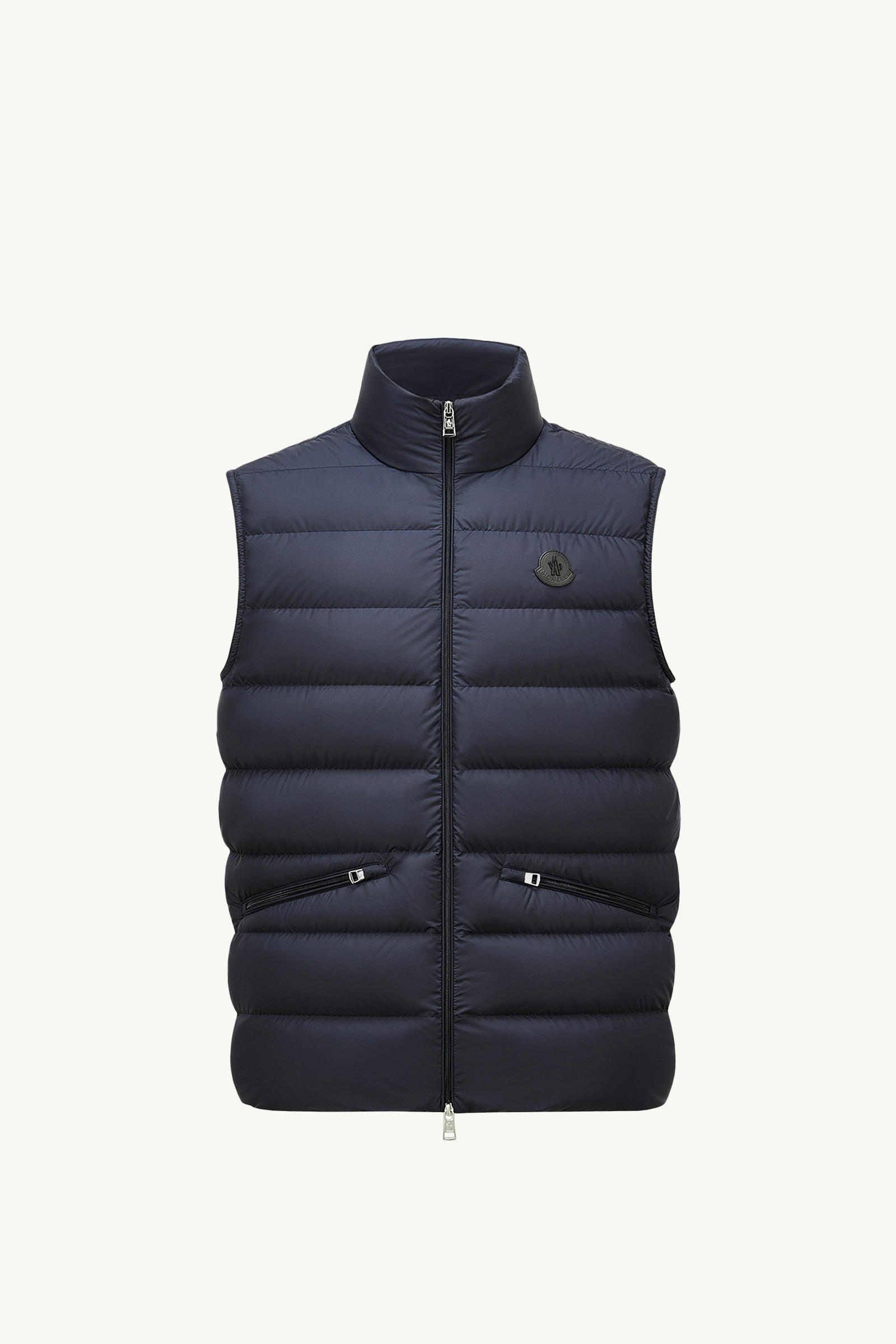 https://moncler-cdn.thron.com/api/v1/content-delivery/shares/dpx6uv/contents/K10911A00144549SK779_F/image/K10911A00144549SK779_F