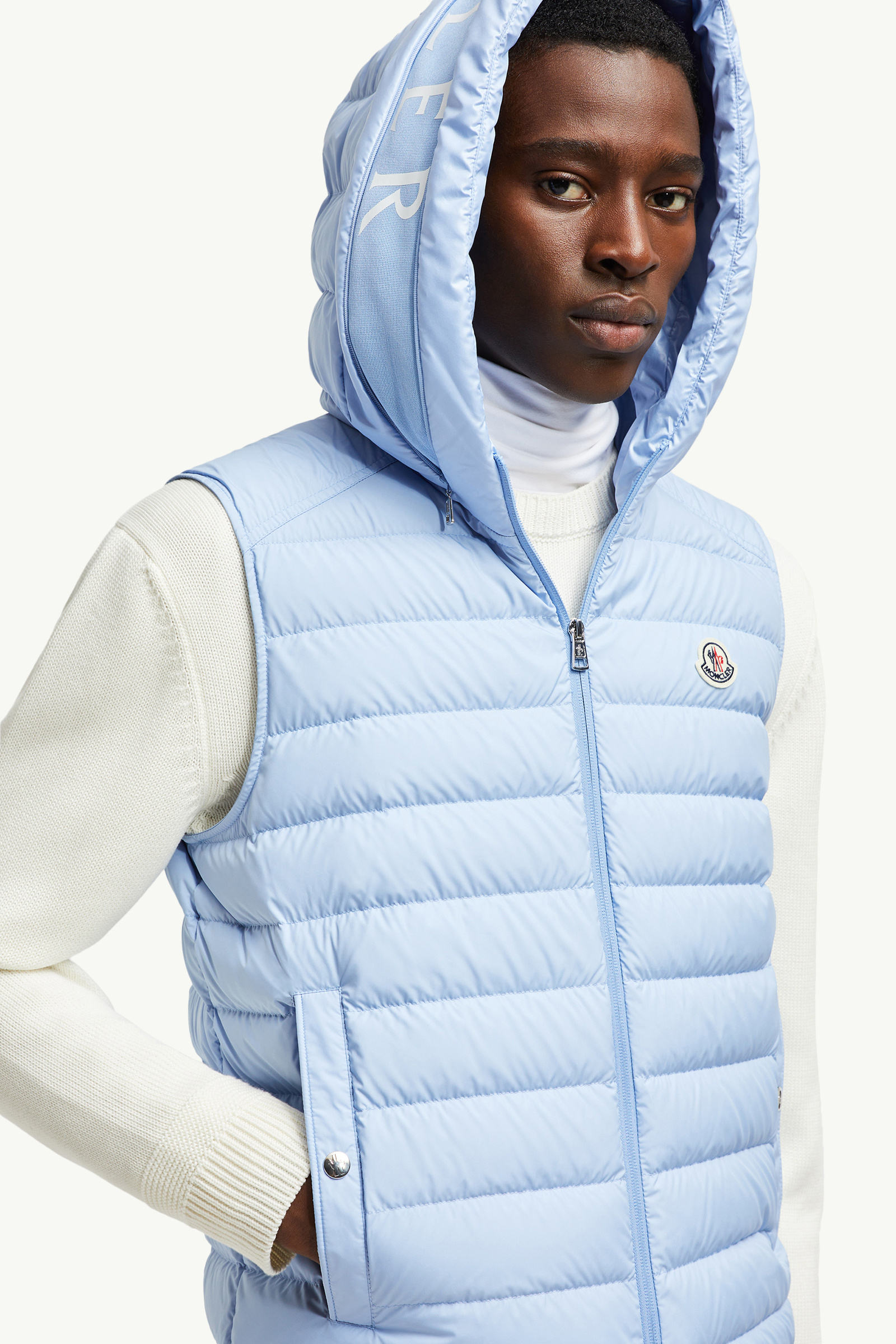 Doudoune sans manches Bourget à capuche Hommes Bleu clair Moncler 5