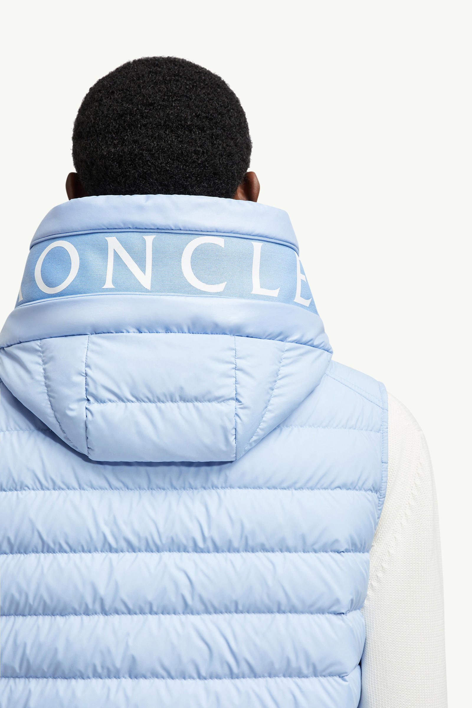 Doudoune sans manches Bourget à capuche Hommes Bleu clair Moncler 6
