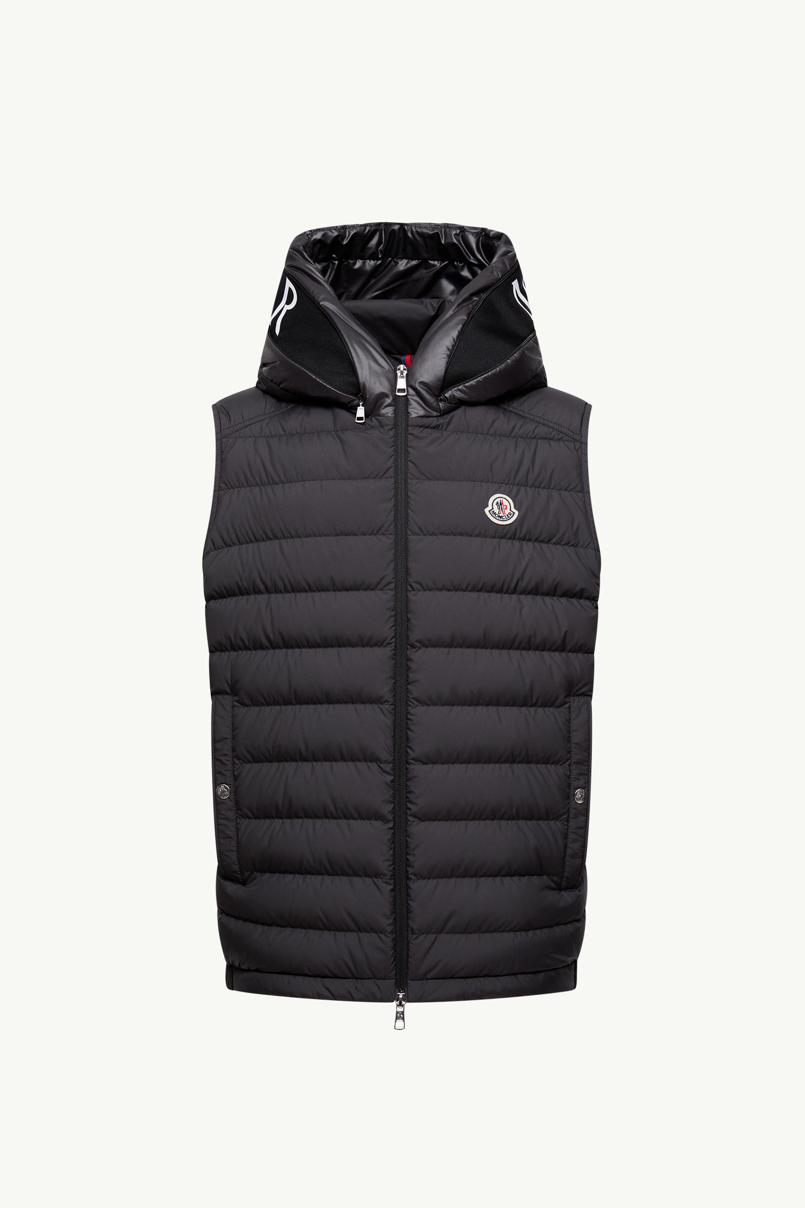 https://moncler-cdn.thron.com/api/v1/content-delivery/shares/dpx6uv/contents/K10911A00151597YW999_F/image/K10911A00151597YW999_F