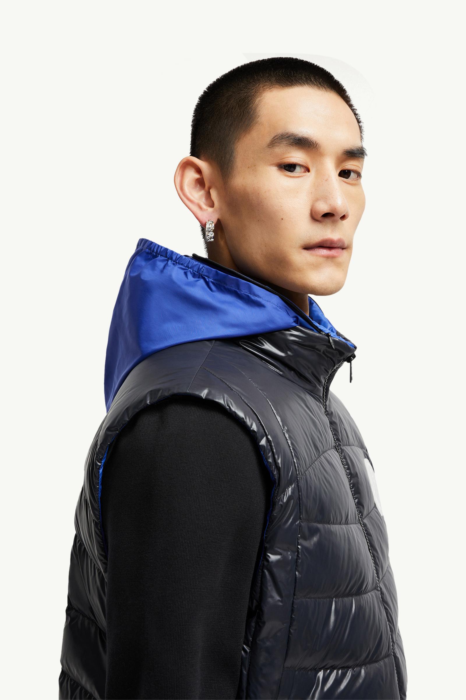 Menelao男士连帽弧形绗缝羽绒马甲 男士 灰色 Moncler 1