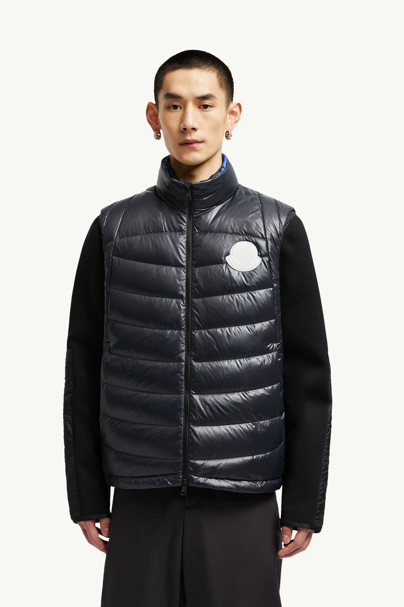 Menelao Hooded Curvy-Quilted Down Gilet Men Gray Moncler 3