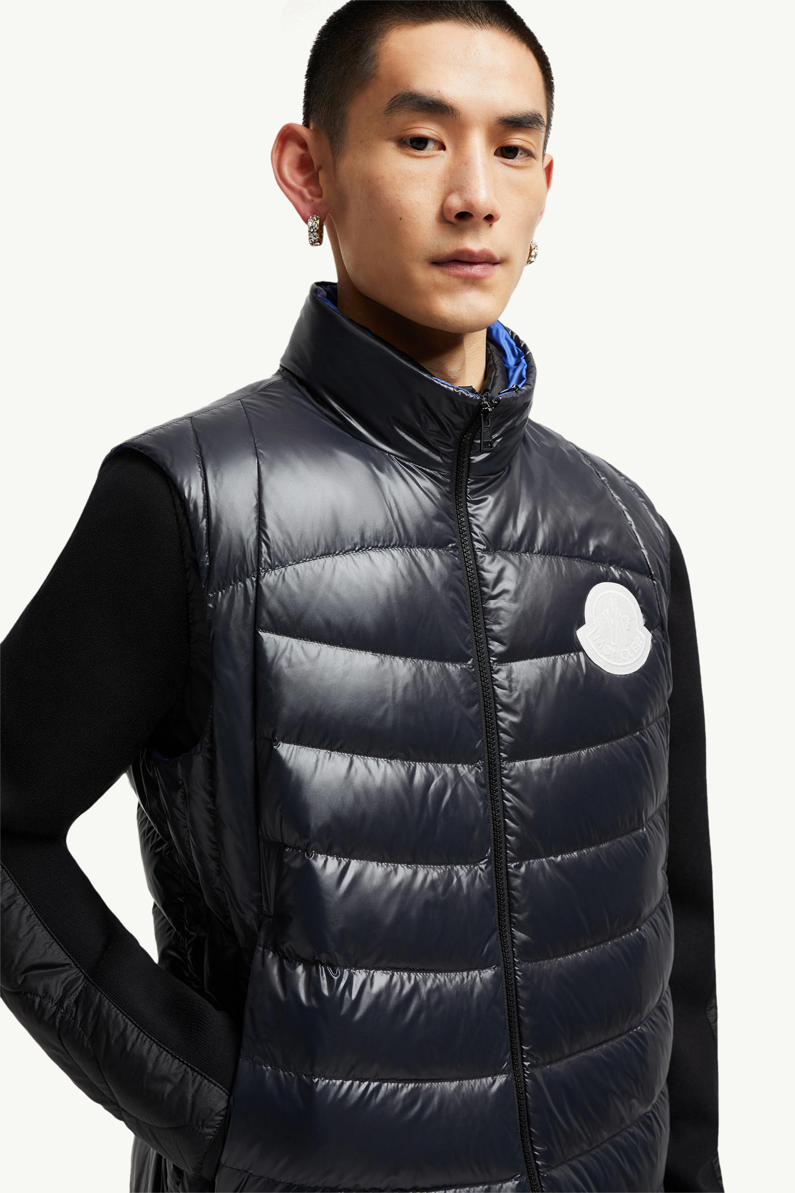 Menelao男士连帽弧形绗缝羽绒马甲 男士 灰色 Moncler 6