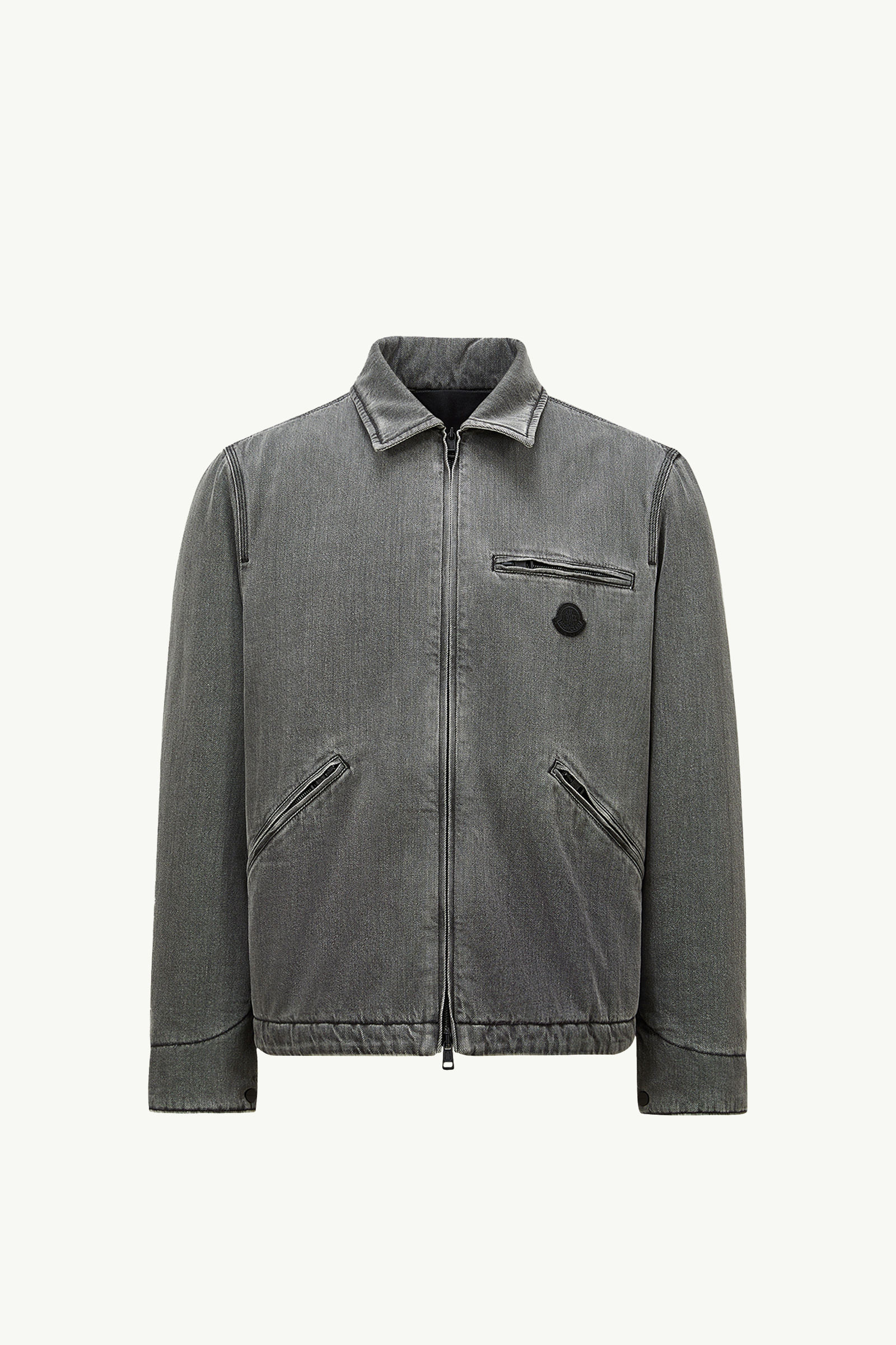 https://moncler-cdn.thron.com/api/v1/content-delivery/shares/dpx6uv/contents/K10911A001535989H999_F/image/K10911A001535989H999_F