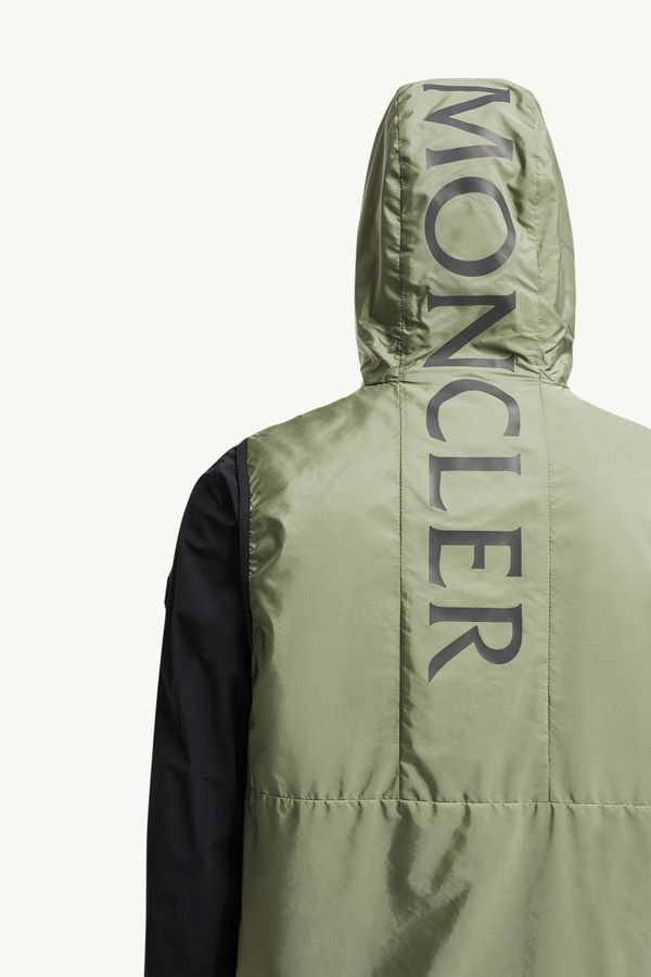 Moretan Hooded Gilet Men Sage Green Moncler 6