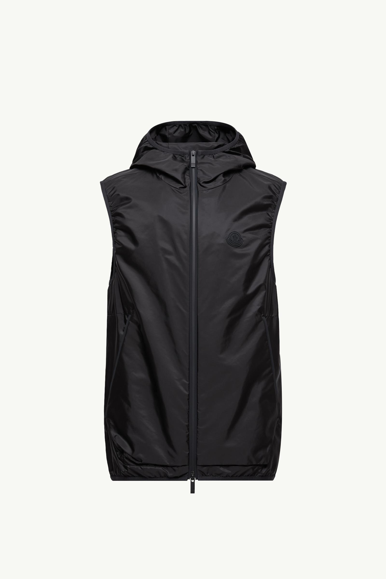 Moretan Hooded Gilet_findInBoutique_image
