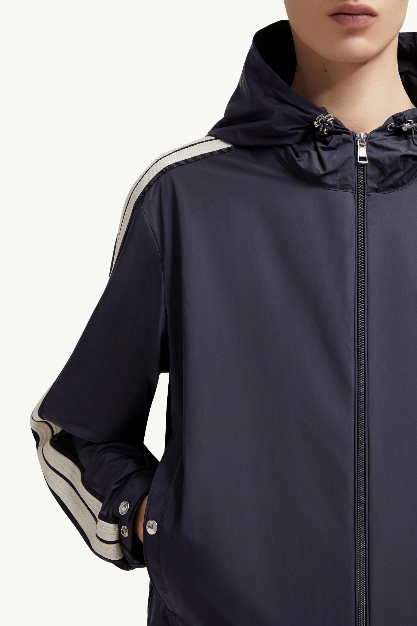 Olan Hooded Jacket Men Dark Blue Moncler 6