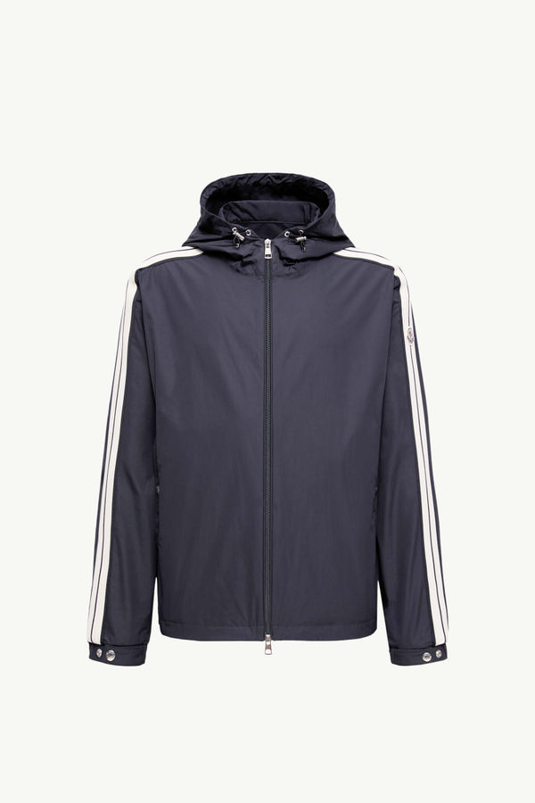 https://moncler-cdn.thron.com/api/v1/content-delivery/shares/dpx6uv/contents/K10911A001875987674S_F/image/K10911A001875987674S_F