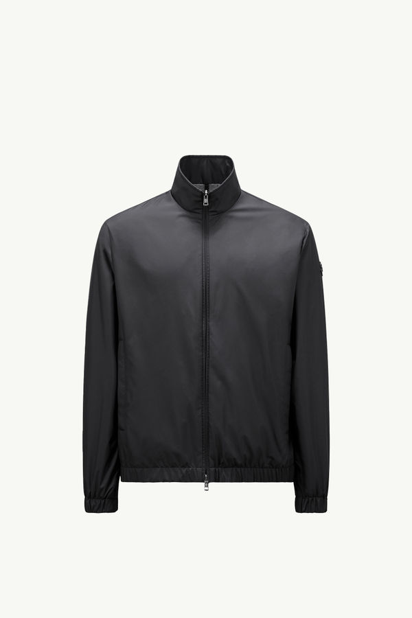 https://moncler-cdn.thron.com/api/v1/content-delivery/shares/dpx6uv/contents/K10911A00193549SK999_F/image/K10911A00193549SK999_F