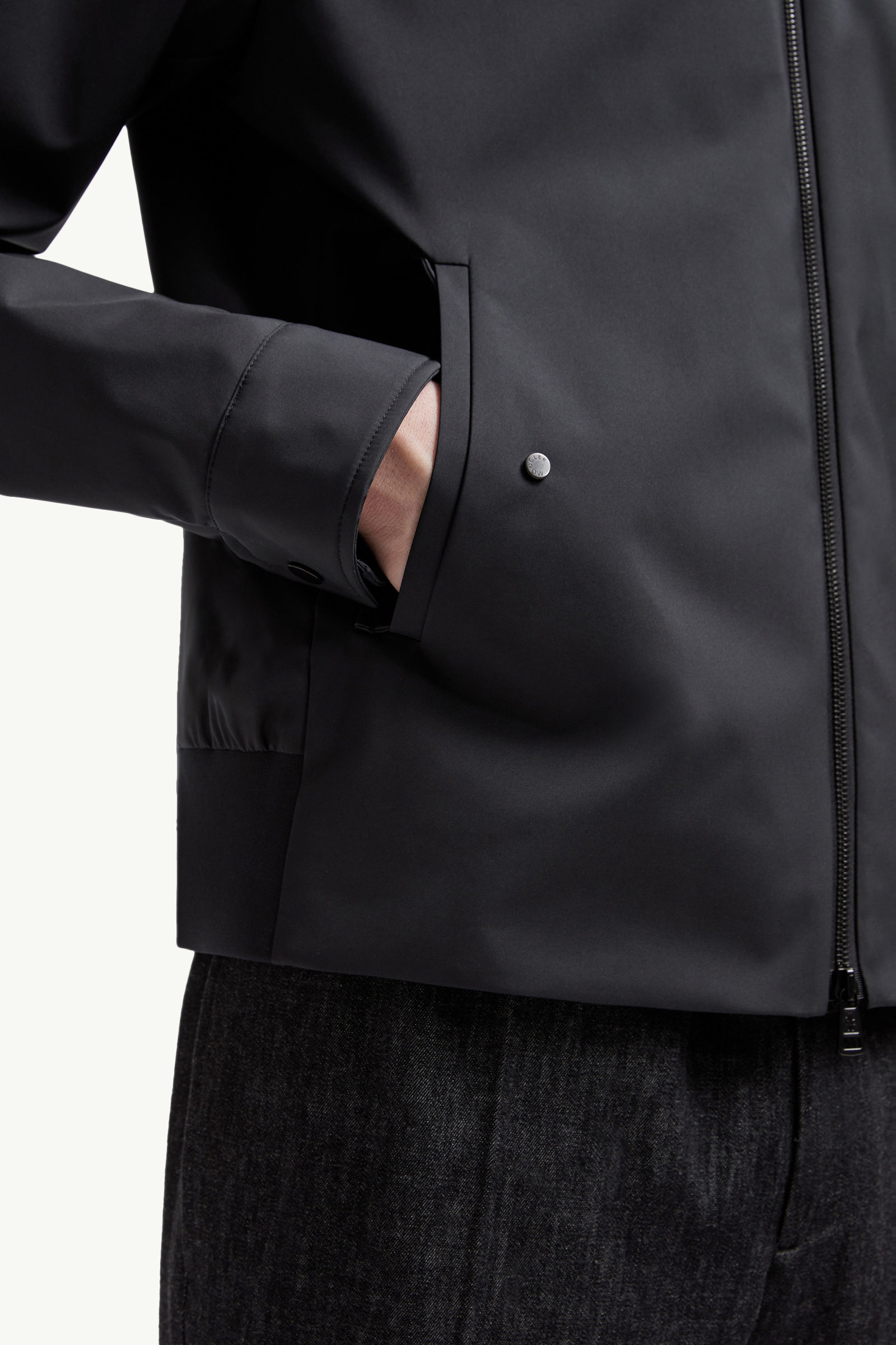 Chaberton Jacket Men Black Moncler 6