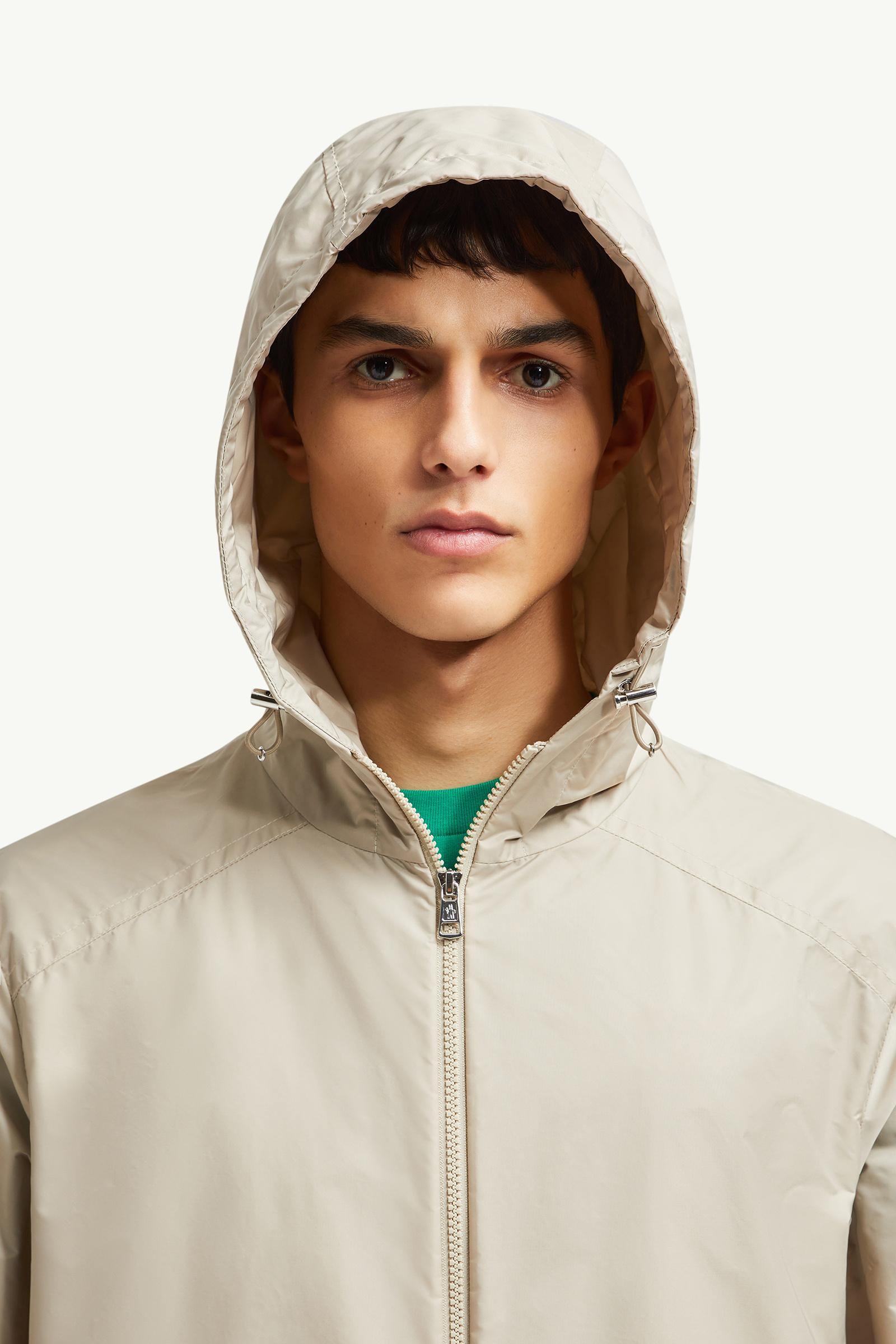 Etiache Hooded Rain Jacket Men Light Beige Moncler 1