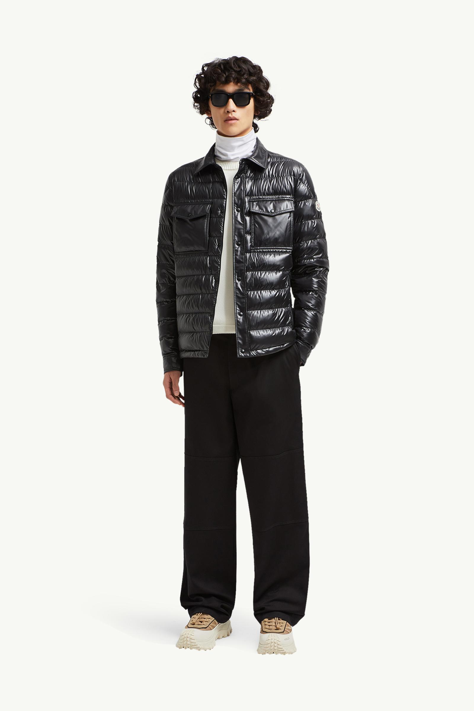 【関税込み】Moncler ブラック Chambly ダウンジャケット Black Chambly Down Shirt Jacket - Short Down Jackets for Men