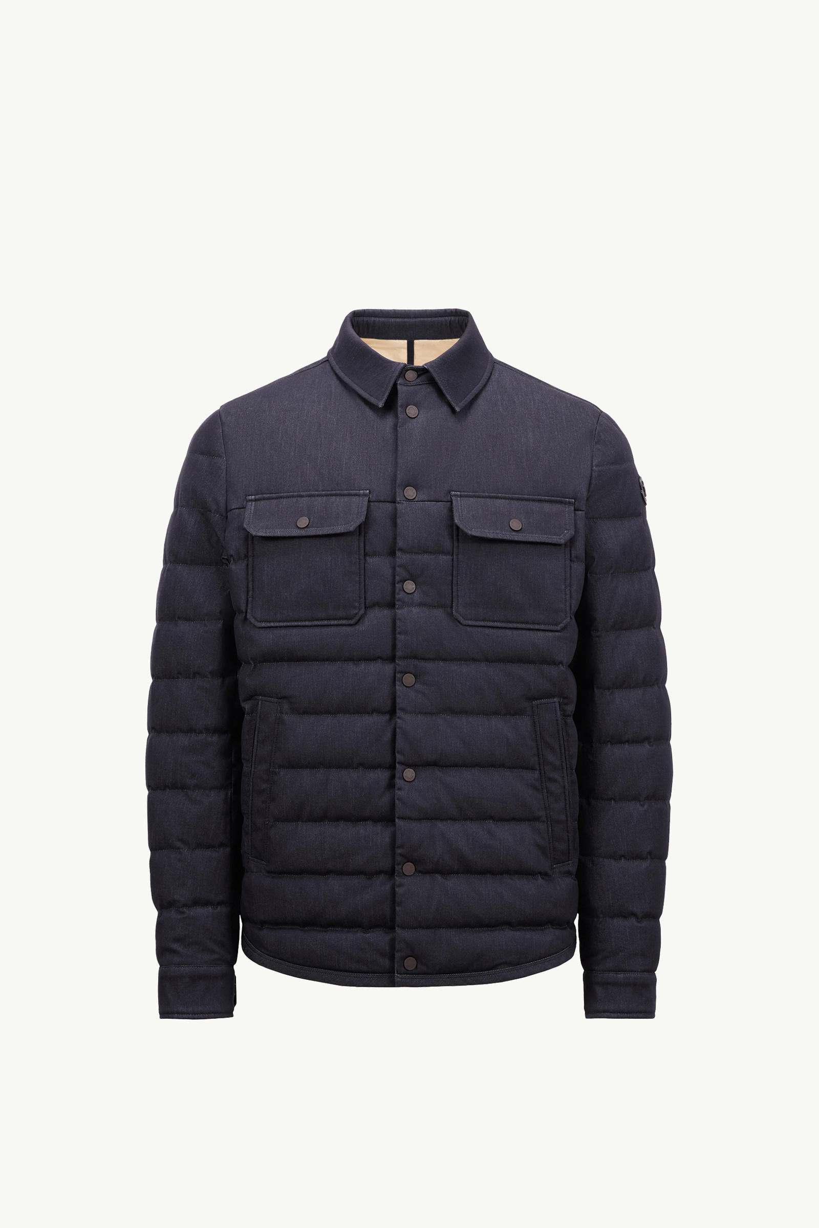 https://moncler-cdn.thron.com/api/v1/content-delivery/shares/dpx6uv/contents/K10911G000165988Z791_F/image/K10911G000165988Z791_F
