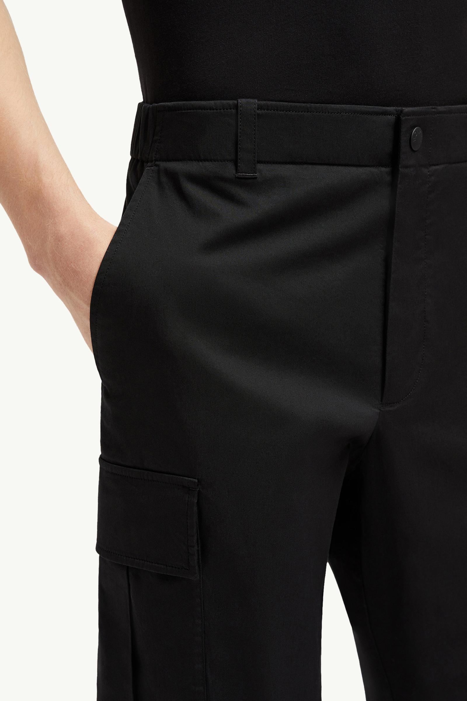 Cotton Gabardine Cargo Trousers Men Black Moncler 1