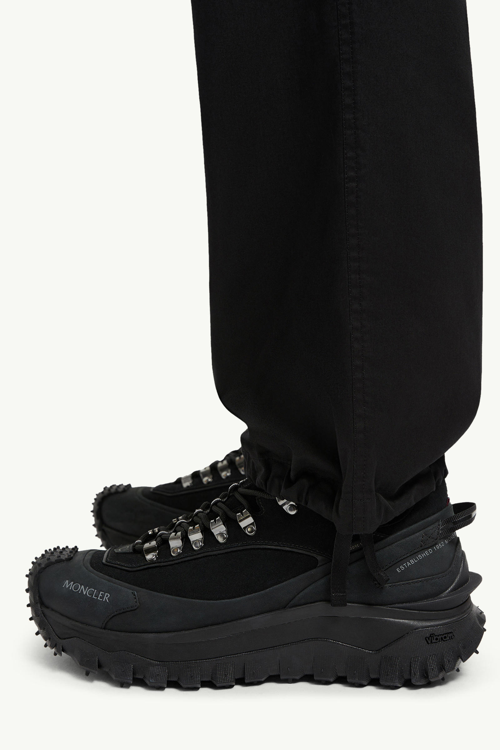 Cotton Gabardine Cargo Trousers Men Black Moncler 5