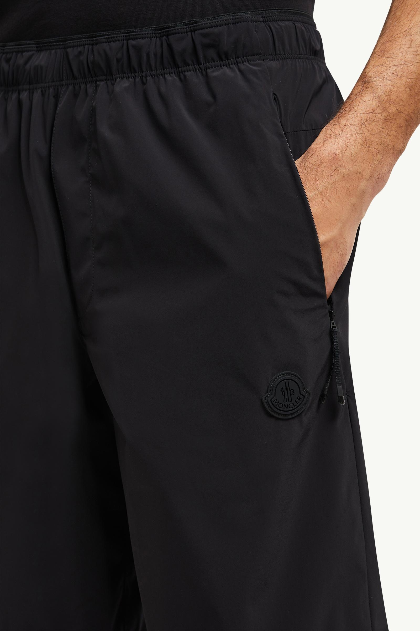Logo Patch Shorts Men Black Moncler 1