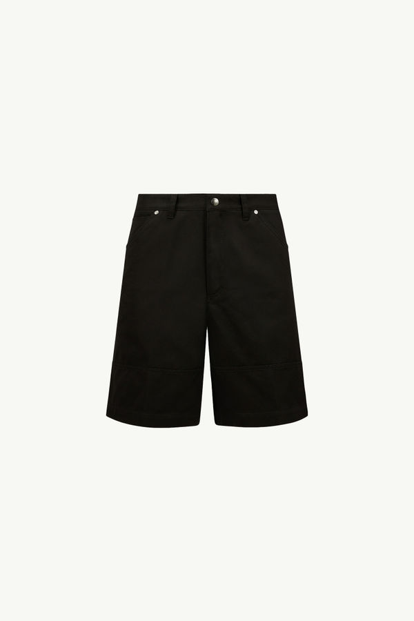 https://moncler-cdn.thron.com/api/v1/content-delivery/shares/dpx6uv/contents/K10912B00008M6724999_F/image/K10912B00008M6724999_F