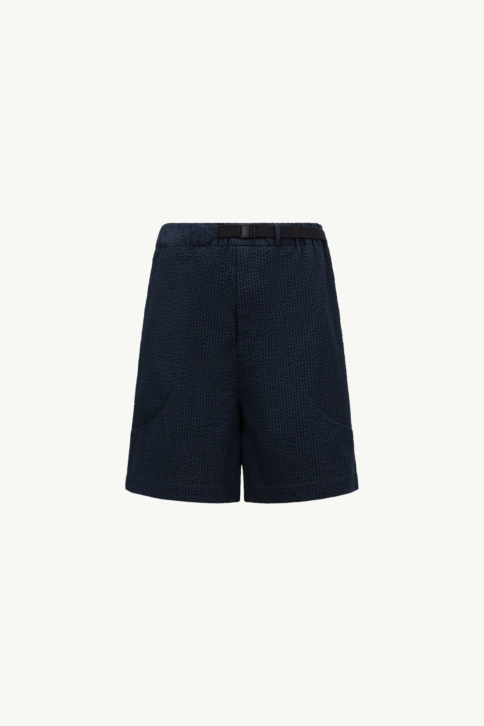 https://moncler-cdn.thron.com/api/v1/content-delivery/shares/dpx6uv/contents/K10912B00018598JC780_F/image/K10912B00018598JC780_F