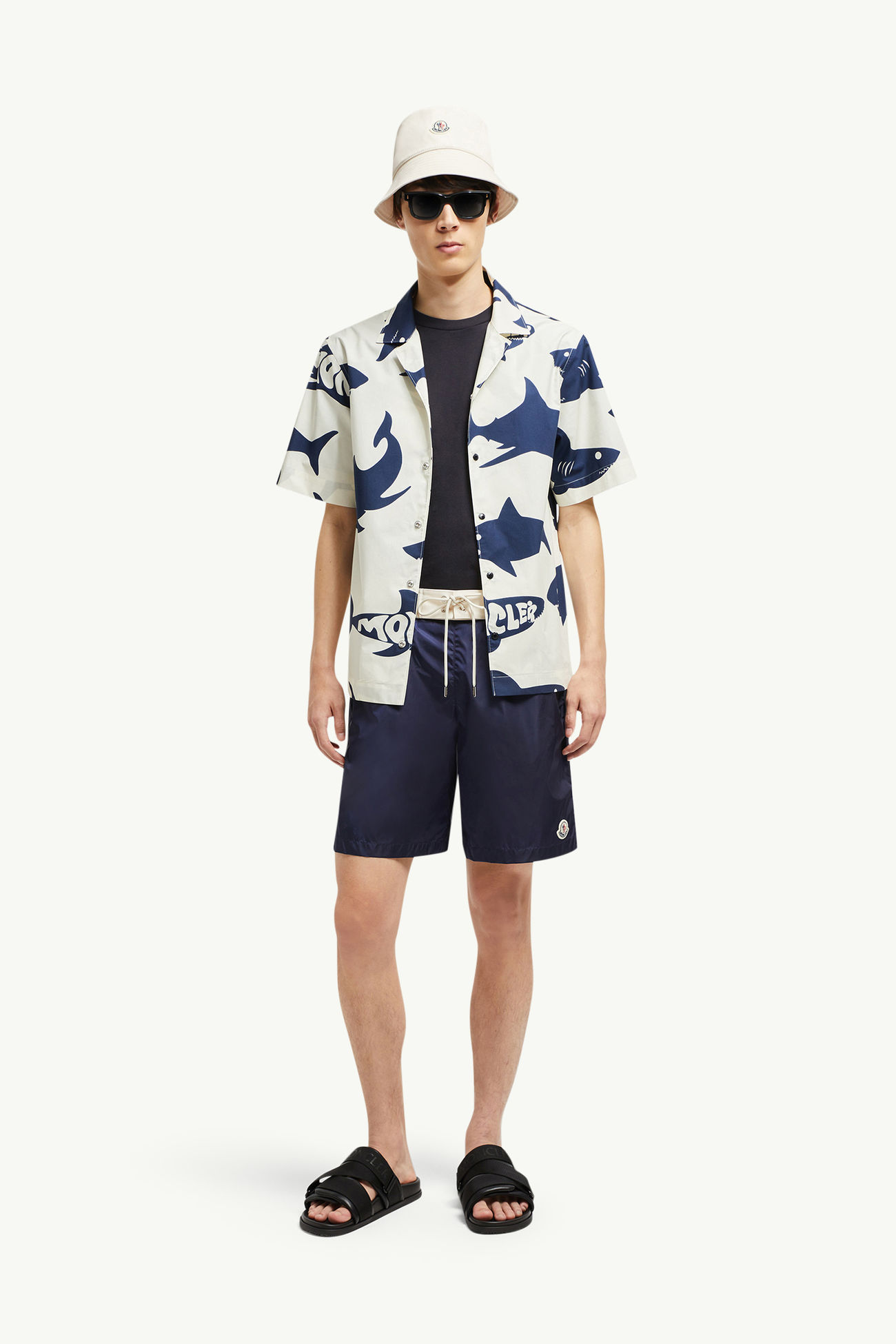Shorts da bagno con patch logato Uomo Blu Navy Moncler 0