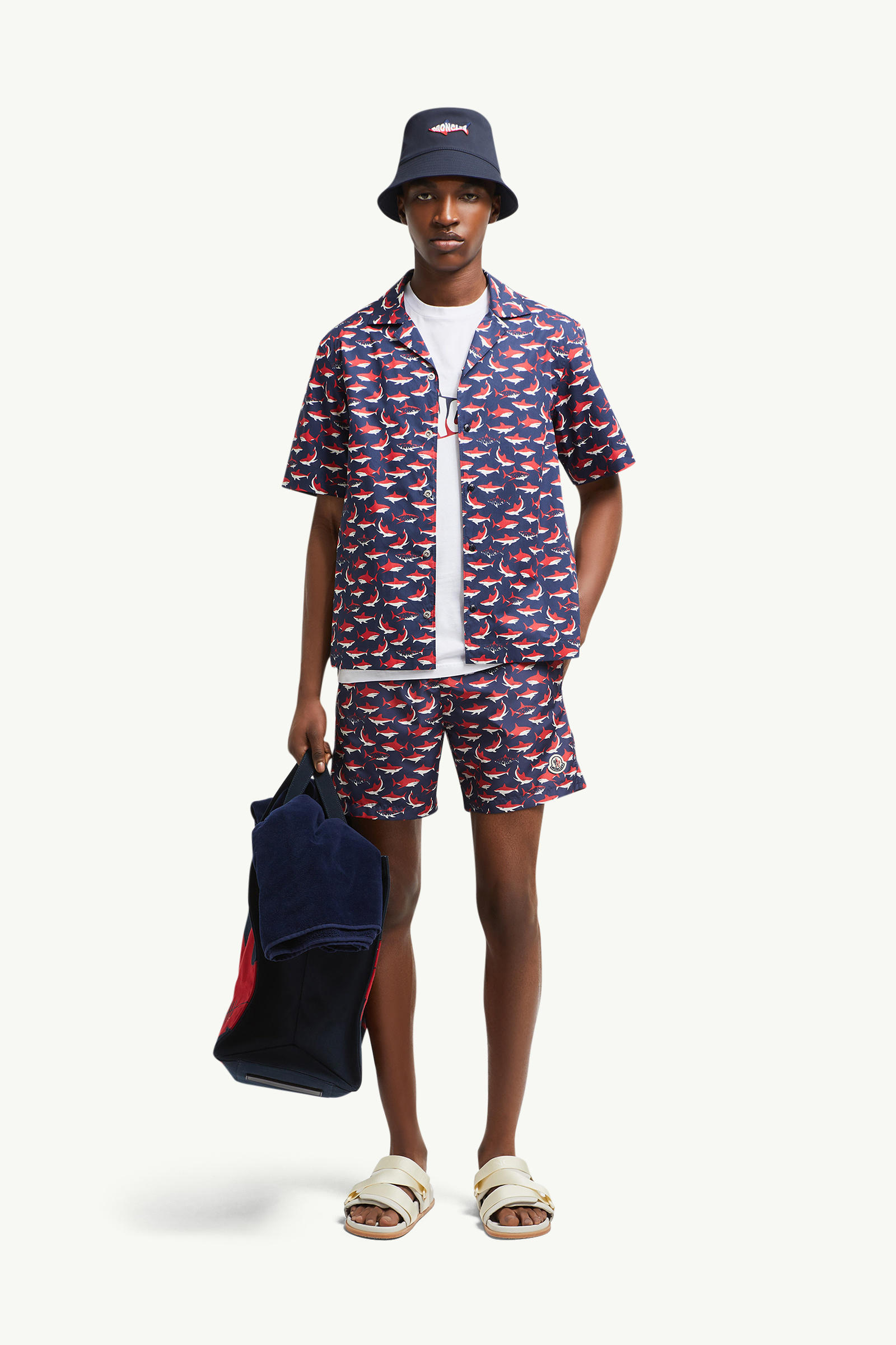 Badeshorts mit Hai-Print Herren Weiß & Blau & Rot Moncler 0