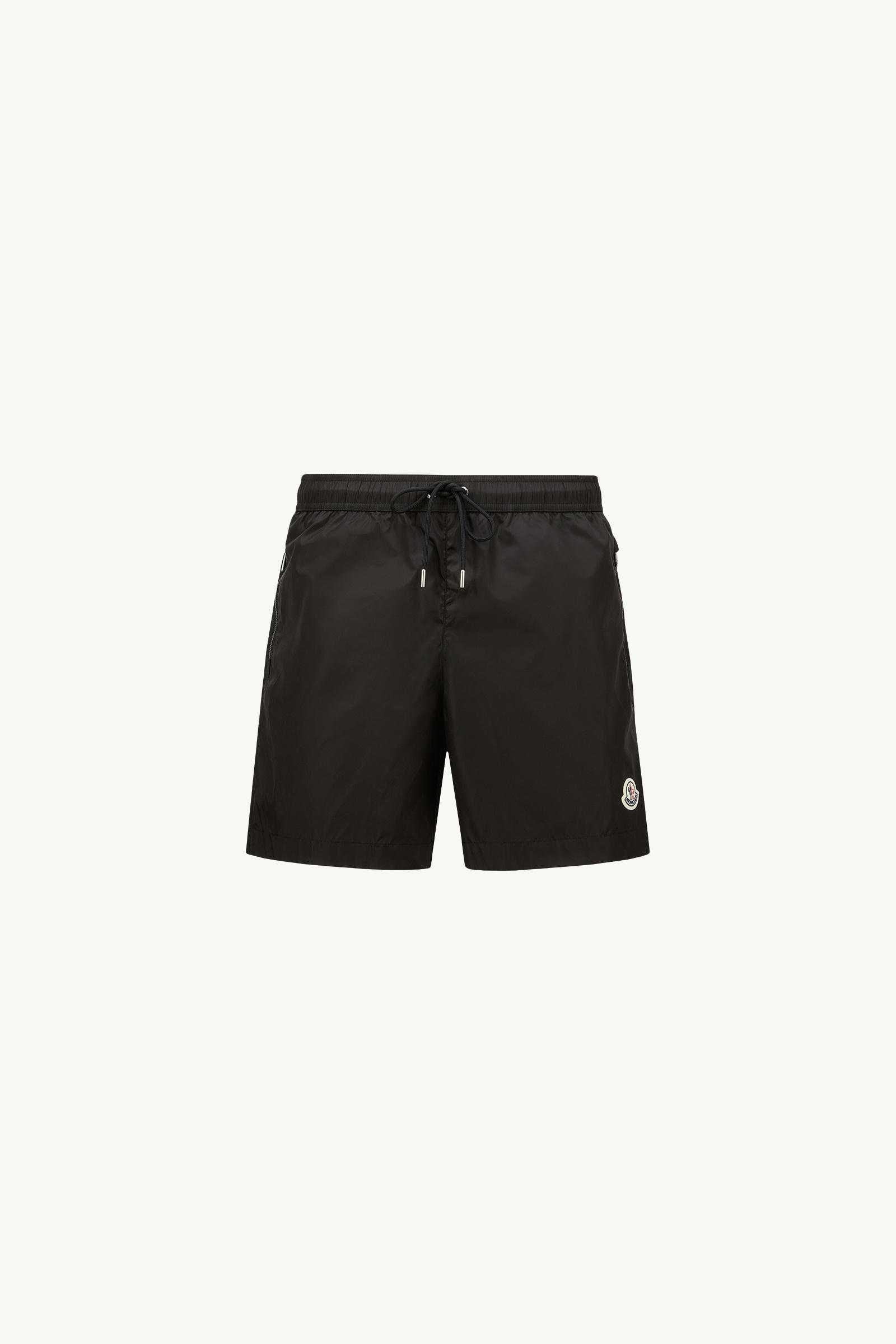 https://moncler-cdn.thron.com/api/v1/content-delivery/shares/dpx6uv/contents/K10912C000165985M999_F/image/K10912C000165985M999_F