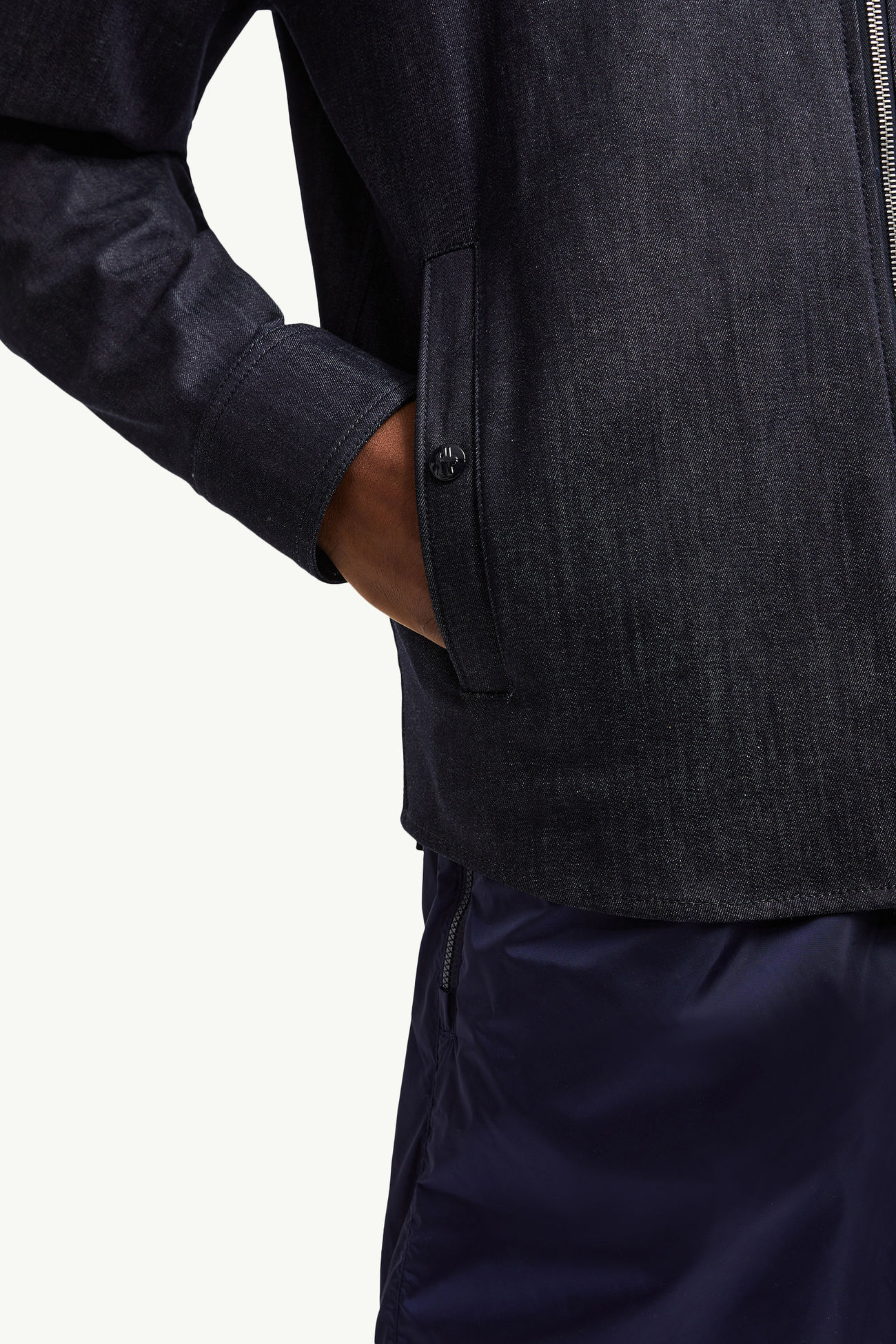 Camisa de manga larga de tejido vaquero con cremallera Hombre Azul Denim Moncler 6