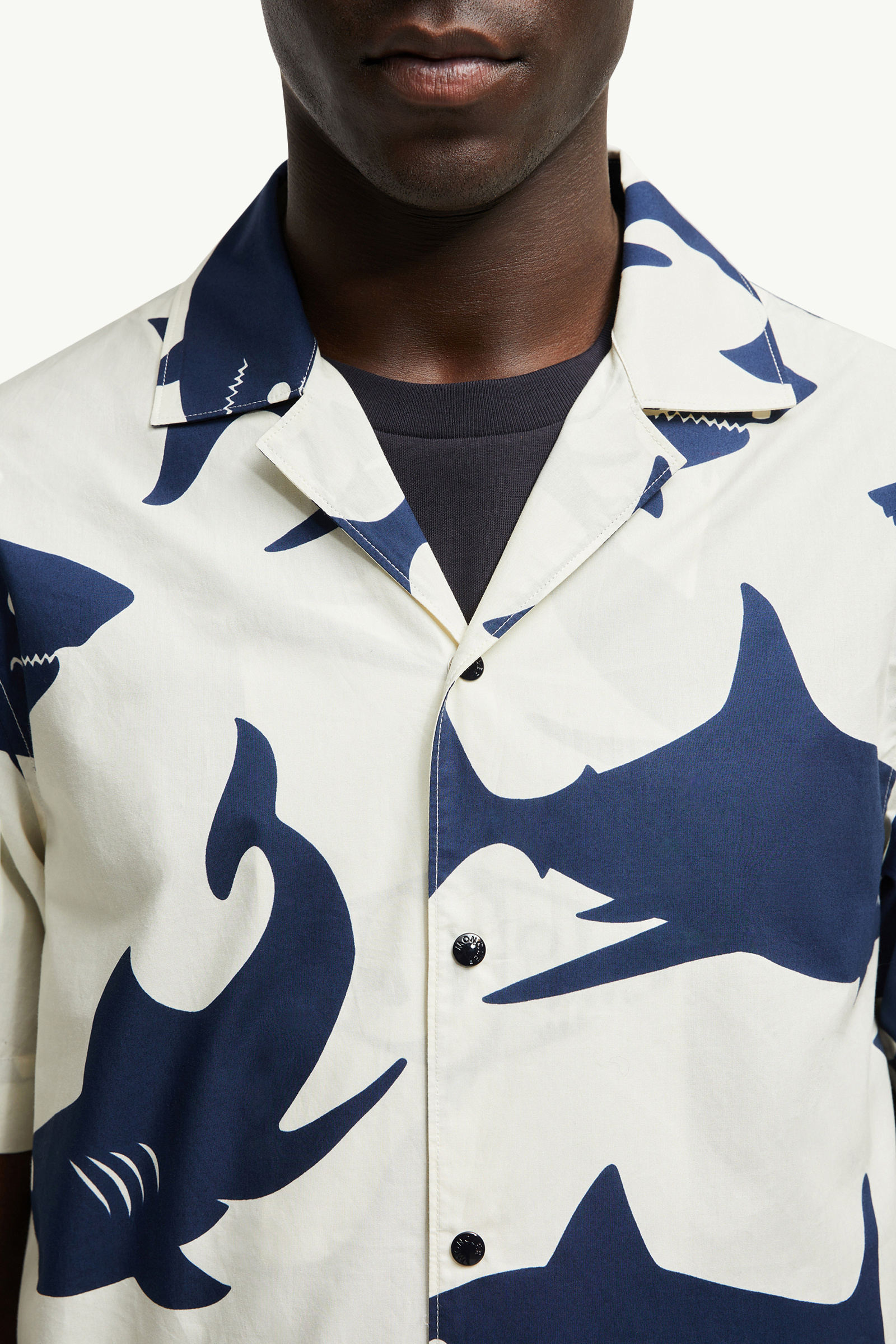 Shark Print Cotton Short Sleeve Shirt Men Blue & White Moncler 5