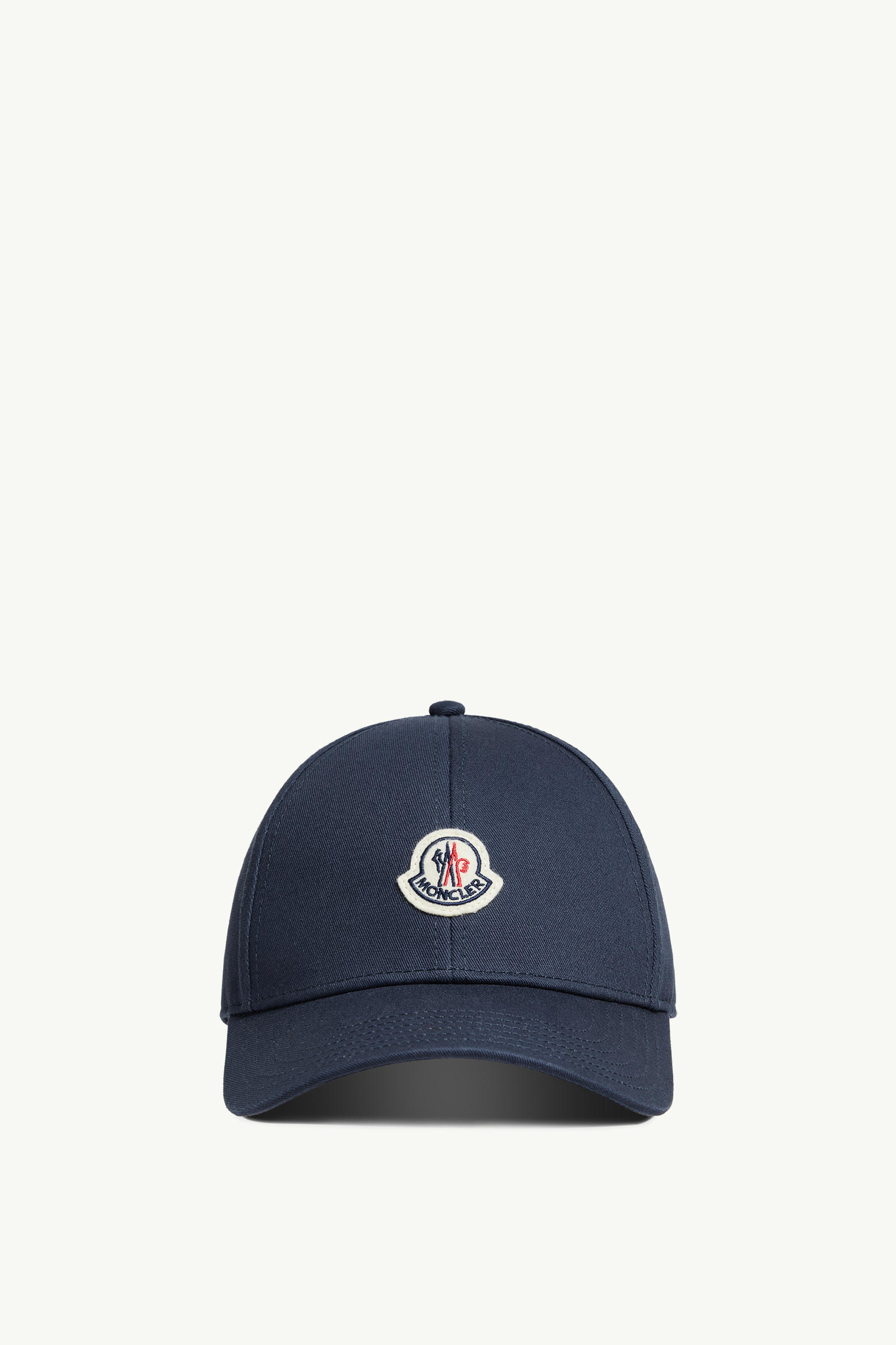 https://moncler-cdn.thron.com/api/v1/content-delivery/shares/dpx6uv/contents/K10913B0003904863778_F/image/K10913B0003904863778_F