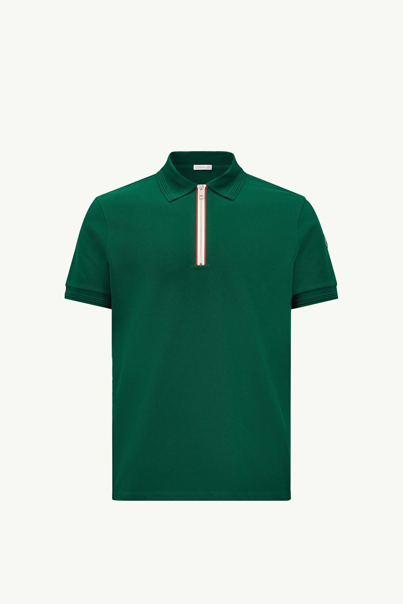 https://moncler-cdn.thron.com/api/v1/content-delivery/shares/dpx6uv/contents/K10918A0000289A16875_F/image/K10918A0000289A16875_F