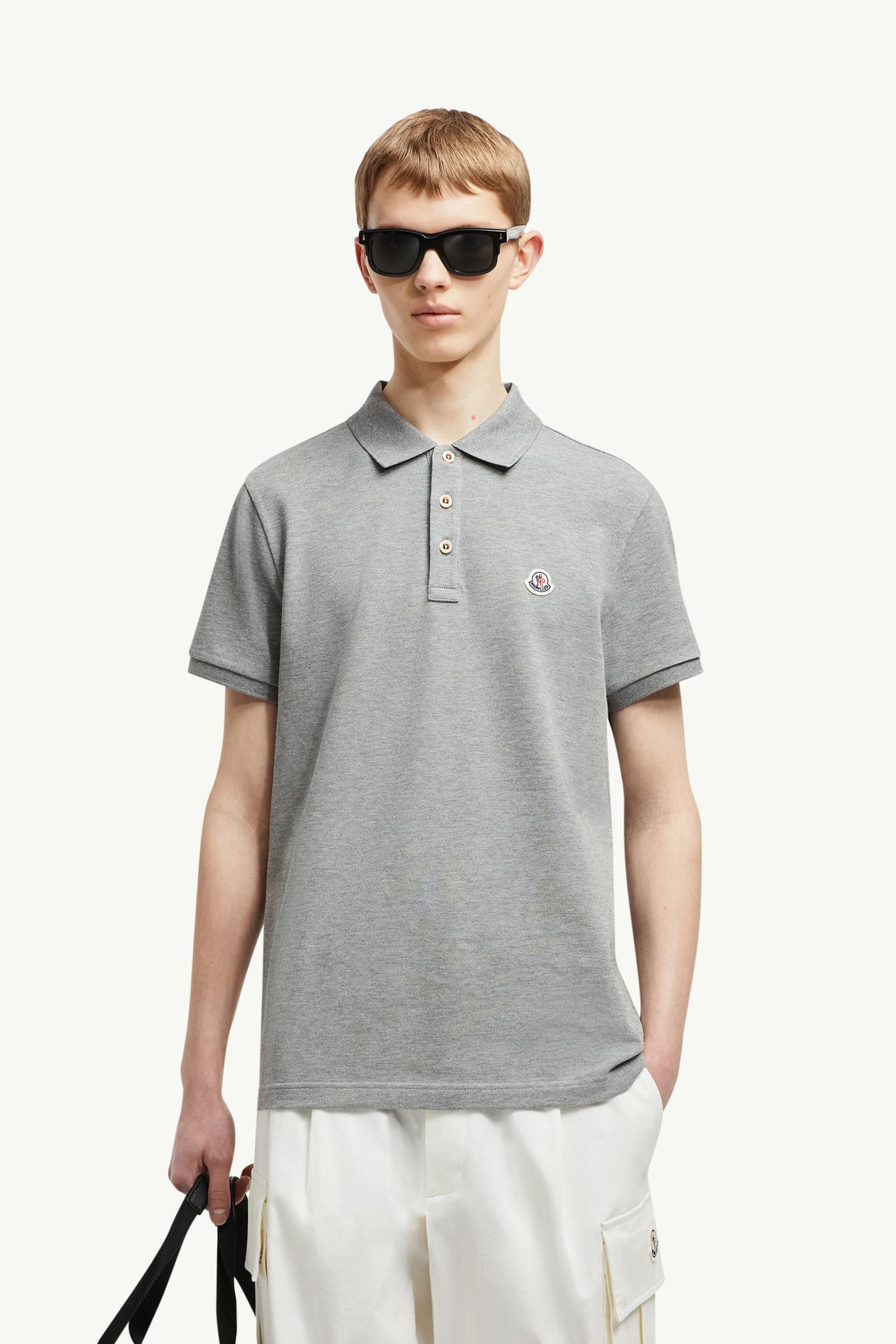 MONCLER ビッグワッペンポロシャツ グレー M グレー ポロシャツ : Tシャツ&ポロシャツ 向けの メンズ