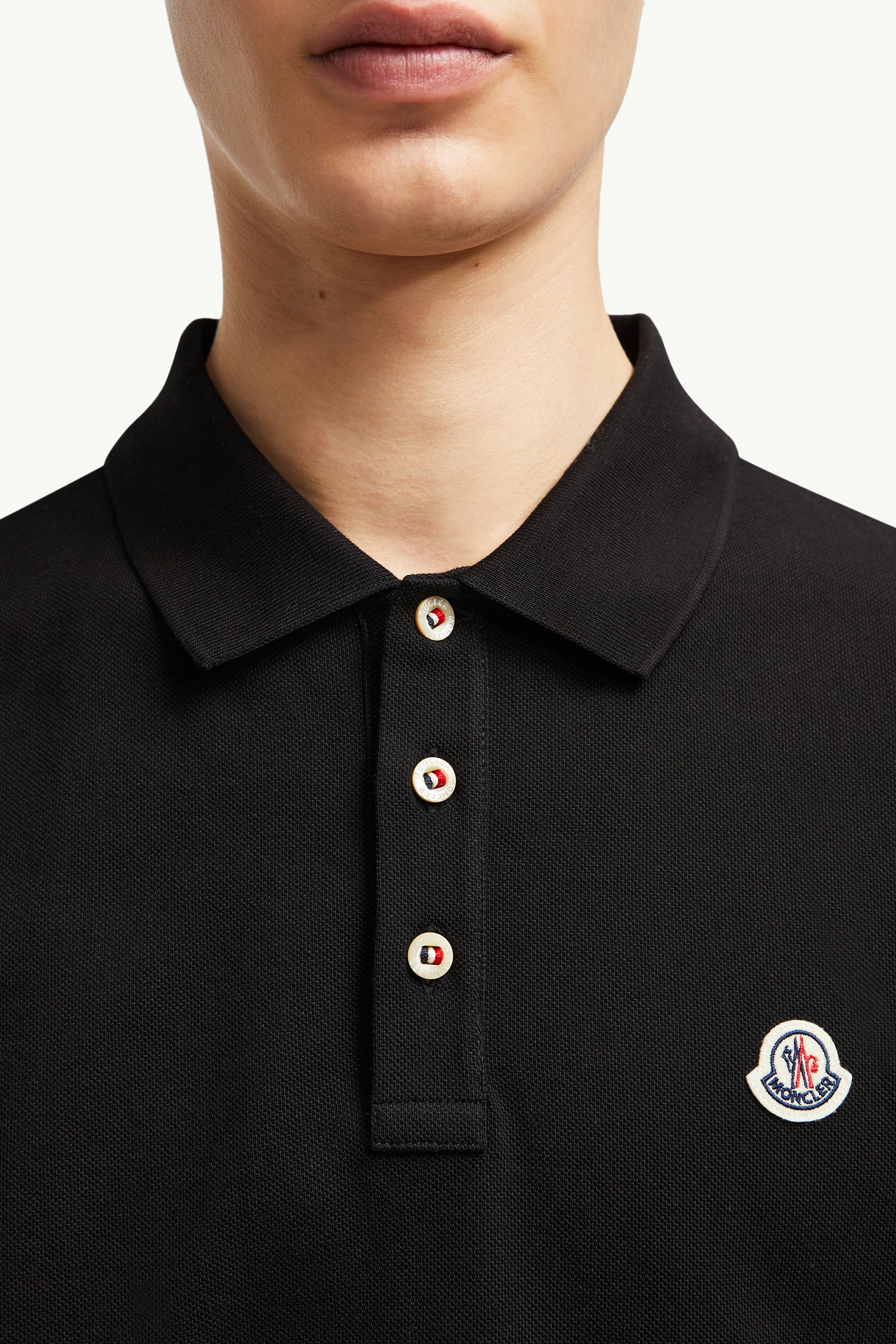 【送料・関税込み】Moncler Logo Polo Shirt Black Moncler logo-patch Polo Shirt | Black | FARFETCH