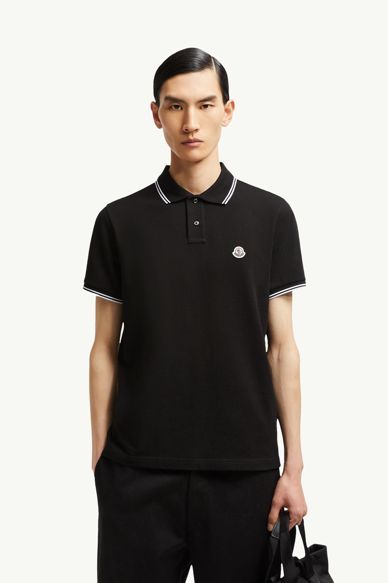 $ MONCLER ブラック ポロシャツ　ワッペン　Slim Fit コットン Black Logo Patch Cotton Polo Shirt - Polos & T-shirts for Men