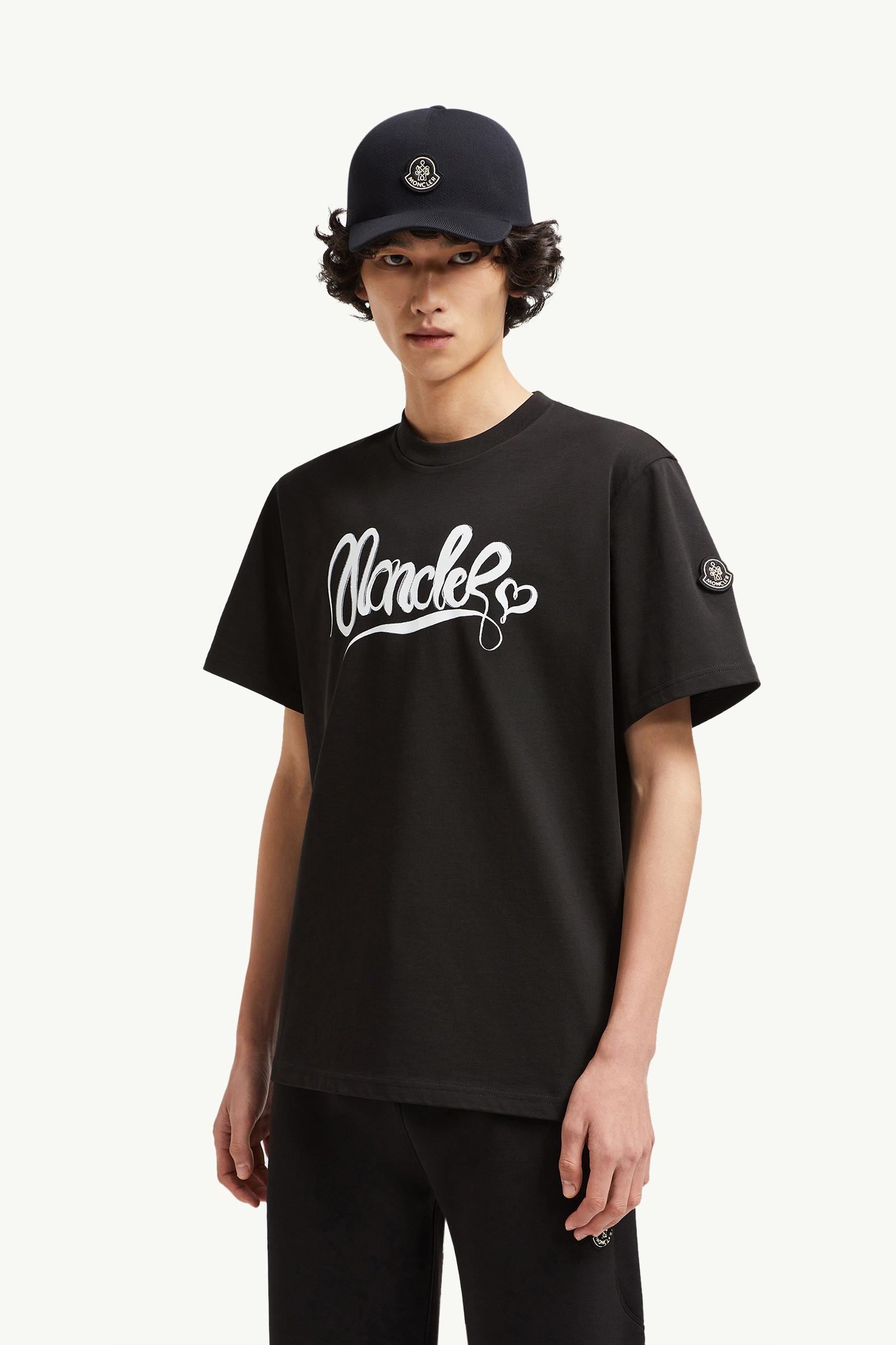 【MONCLER】Calligraphyロゴ・コットンTシャツ Black Calligraphy Logo Cotton T-Shirt - Lunar New Year for
