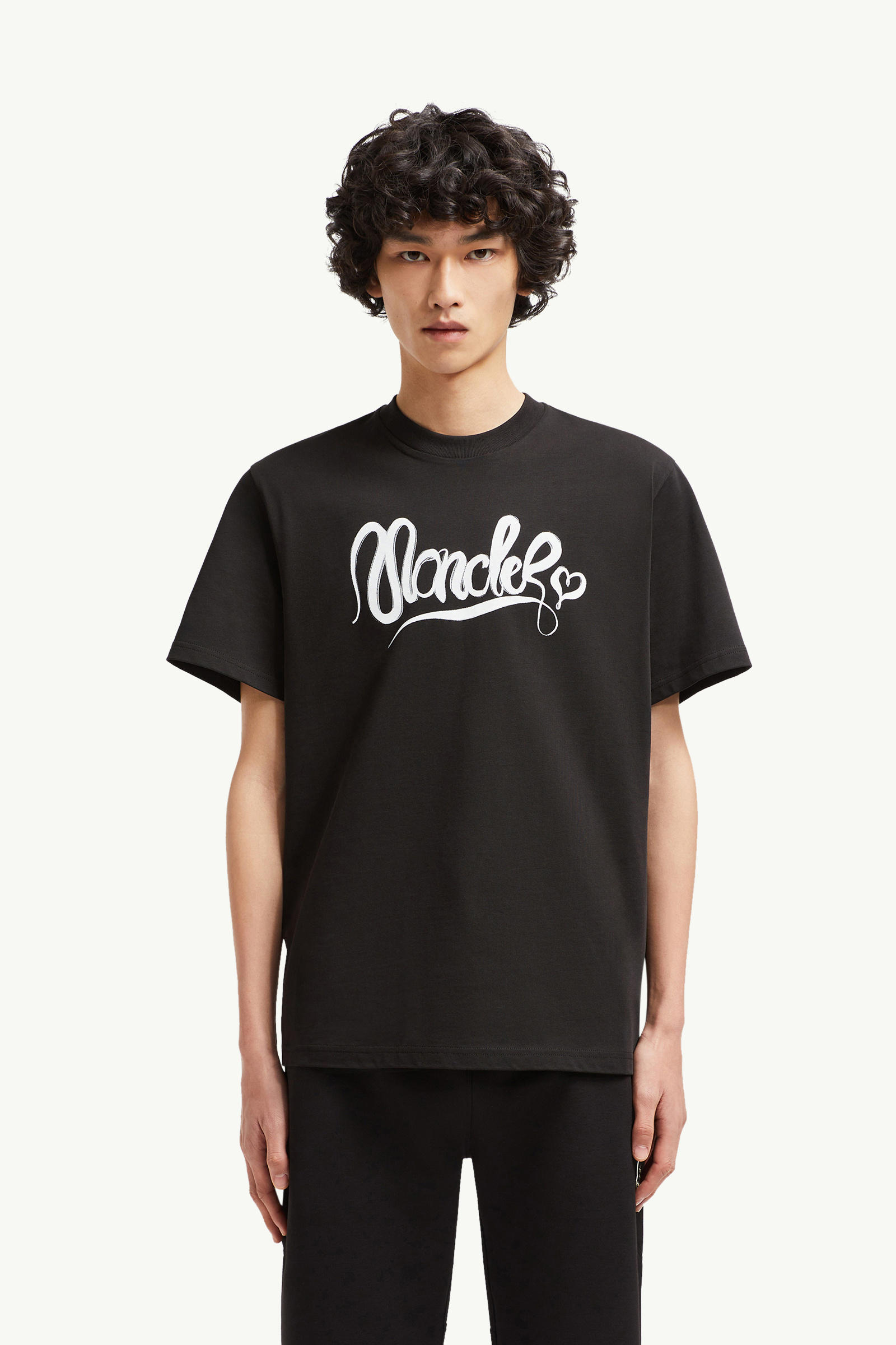 Camiseta de algodón con logotipo caligráfico Hombre Negro Moncler 3