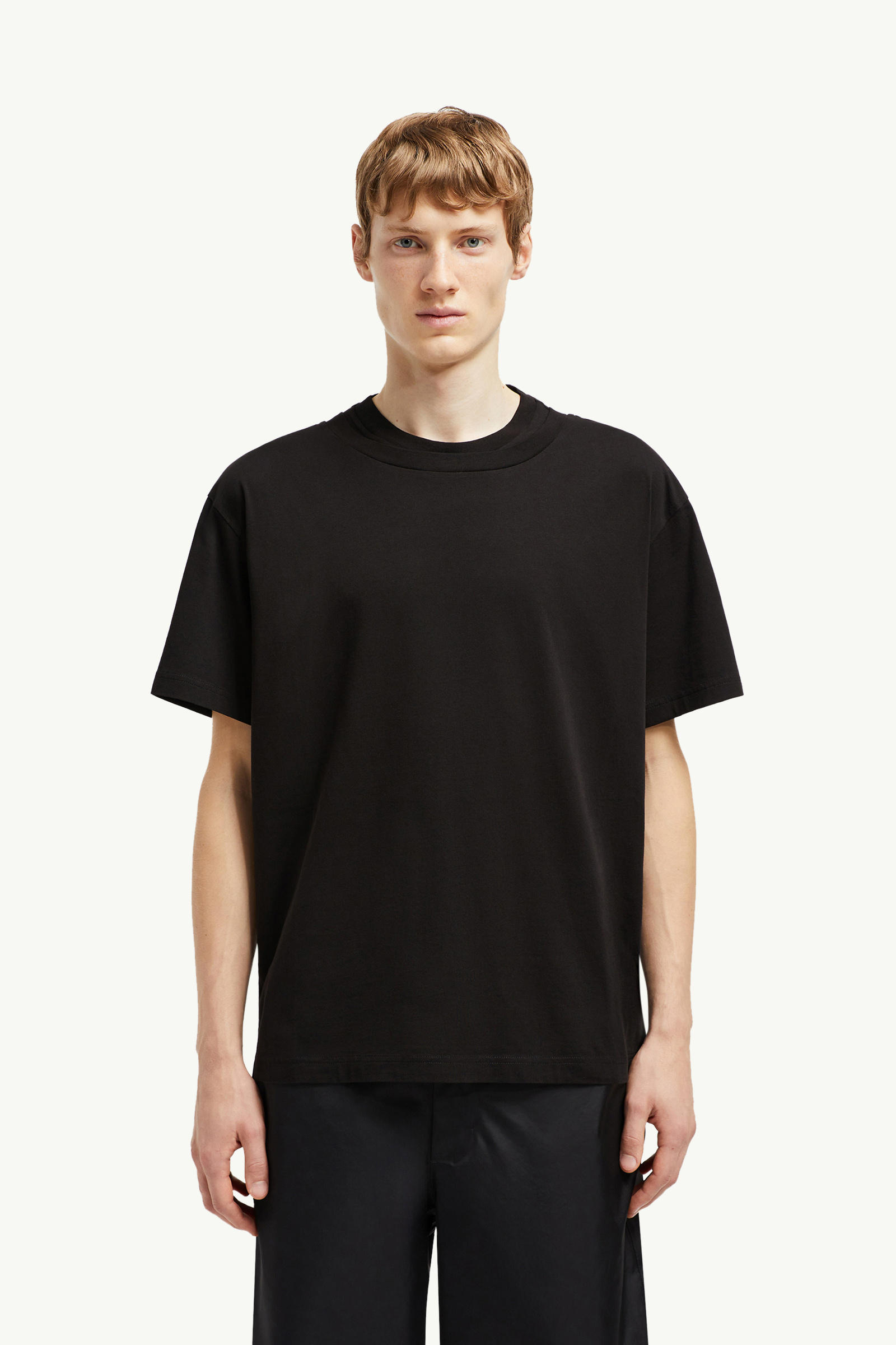 T-shirt con doppio collo in cotone Uomo Nero Moncler 3