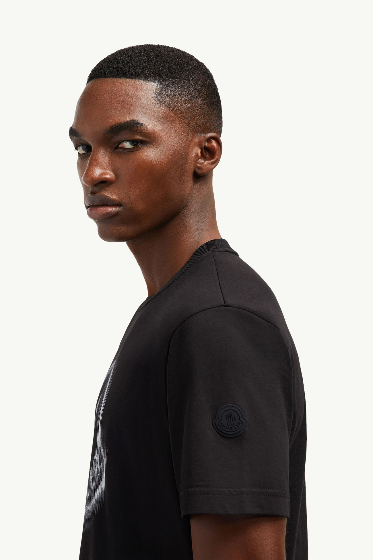 Blurred Logo Cotton T-Shirt Men Black Moncler 1