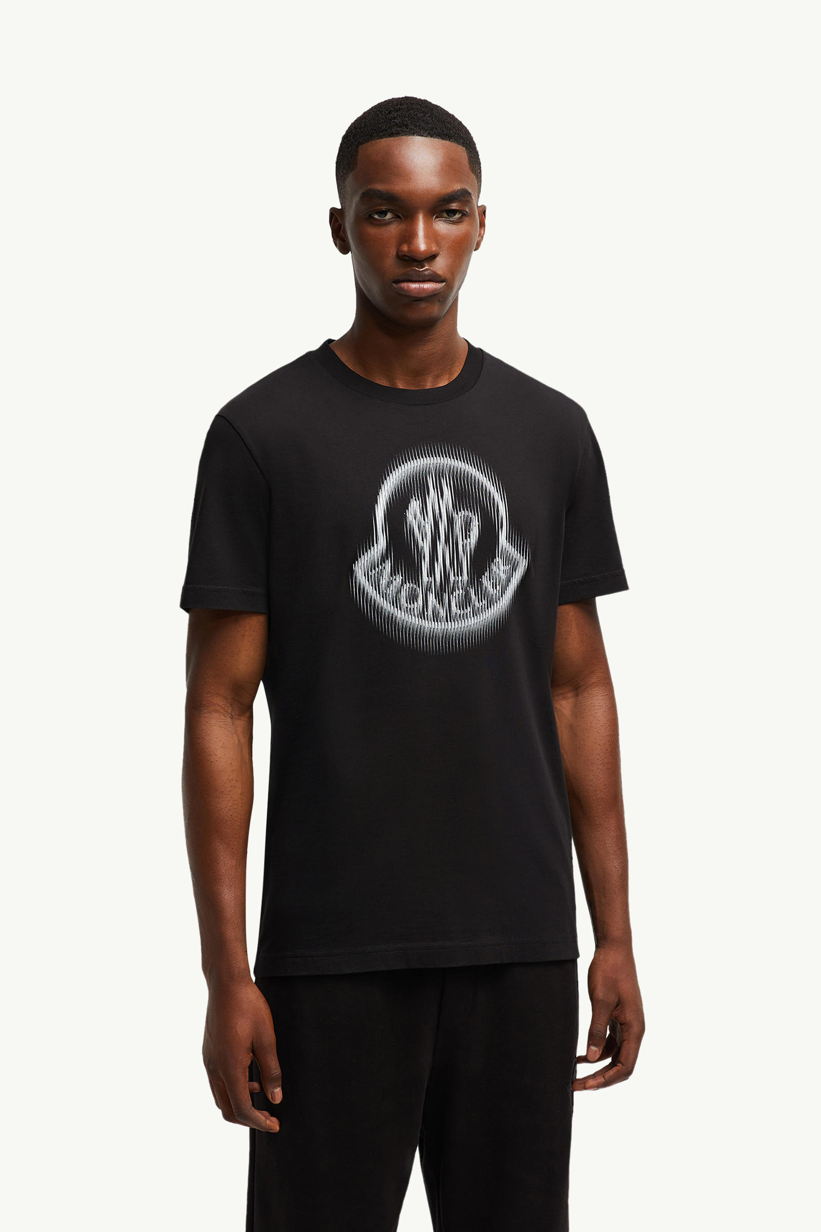 Blurred Logo Cotton T-Shirt Men Black Moncler 3