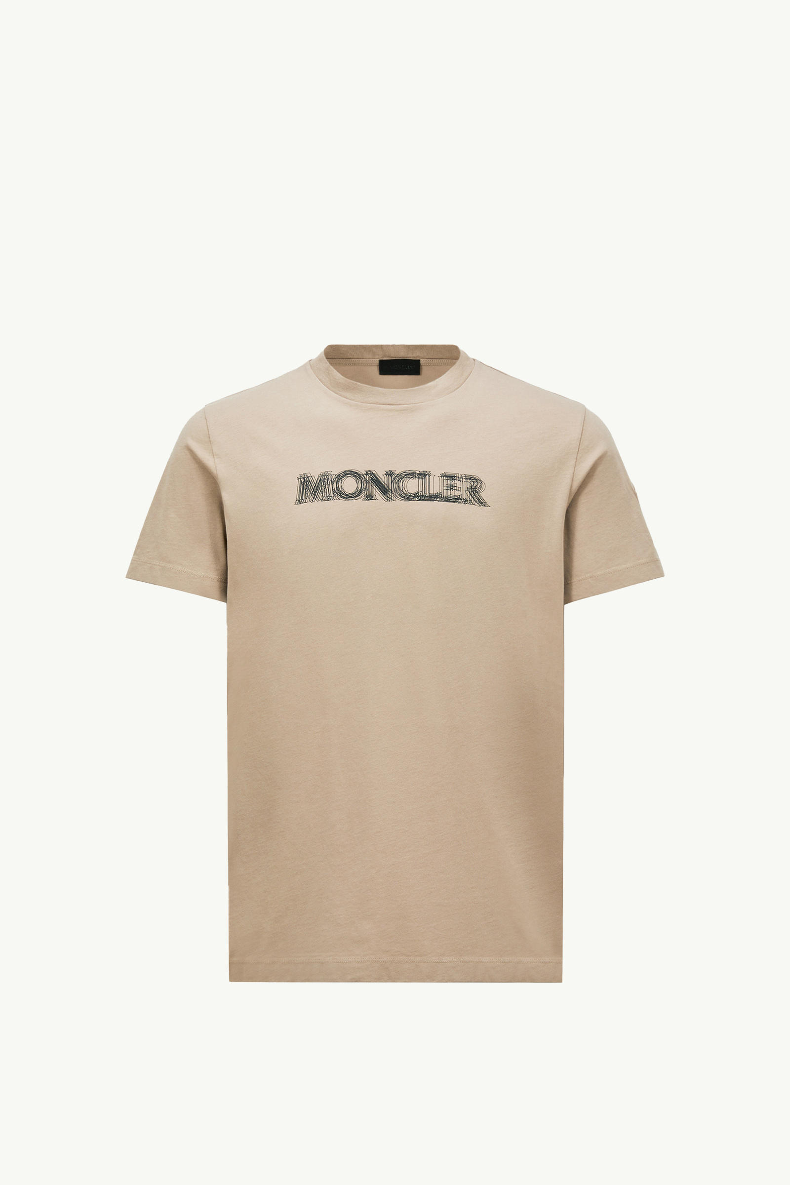 https://moncler-cdn.thron.com/api/v1/content-delivery/shares/dpx6uv/contents/K10918C0000589A17207_F/image/K10918C0000589A17207_F
