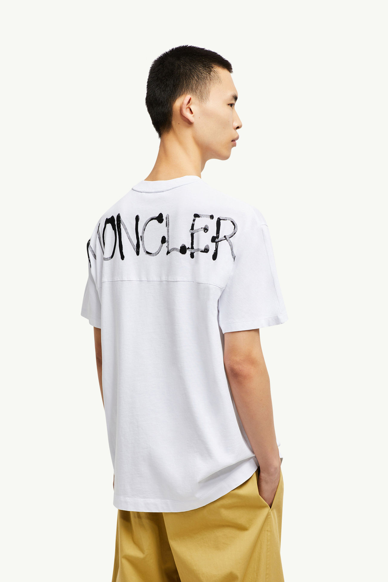 T-Shirt aus Baumwolle mit Graffiti-Logo Herren Weiß Moncler 0