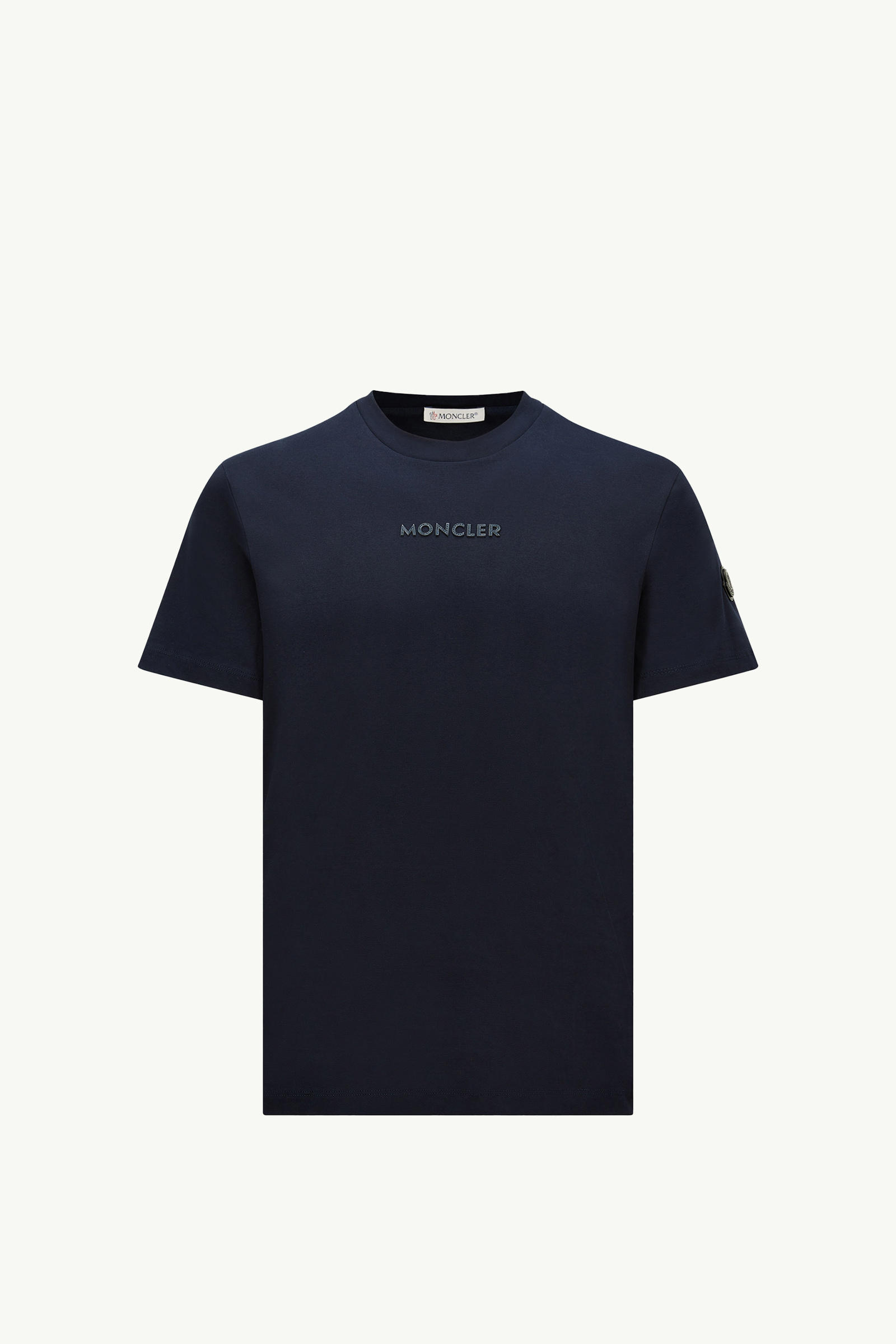 https://moncler-cdn.thron.com/api/v1/content-delivery/shares/dpx6uv/contents/K10918C0002089AWA742_F/image/K10918C0002089AWA742_F