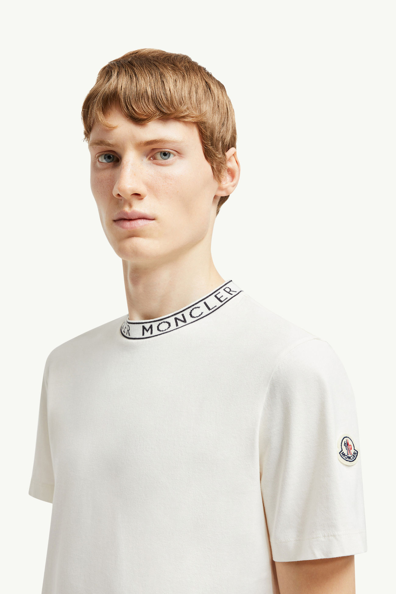 T-Shirt aus Baumwolle mit Logobesatz Herren Offwhite Moncler 1
