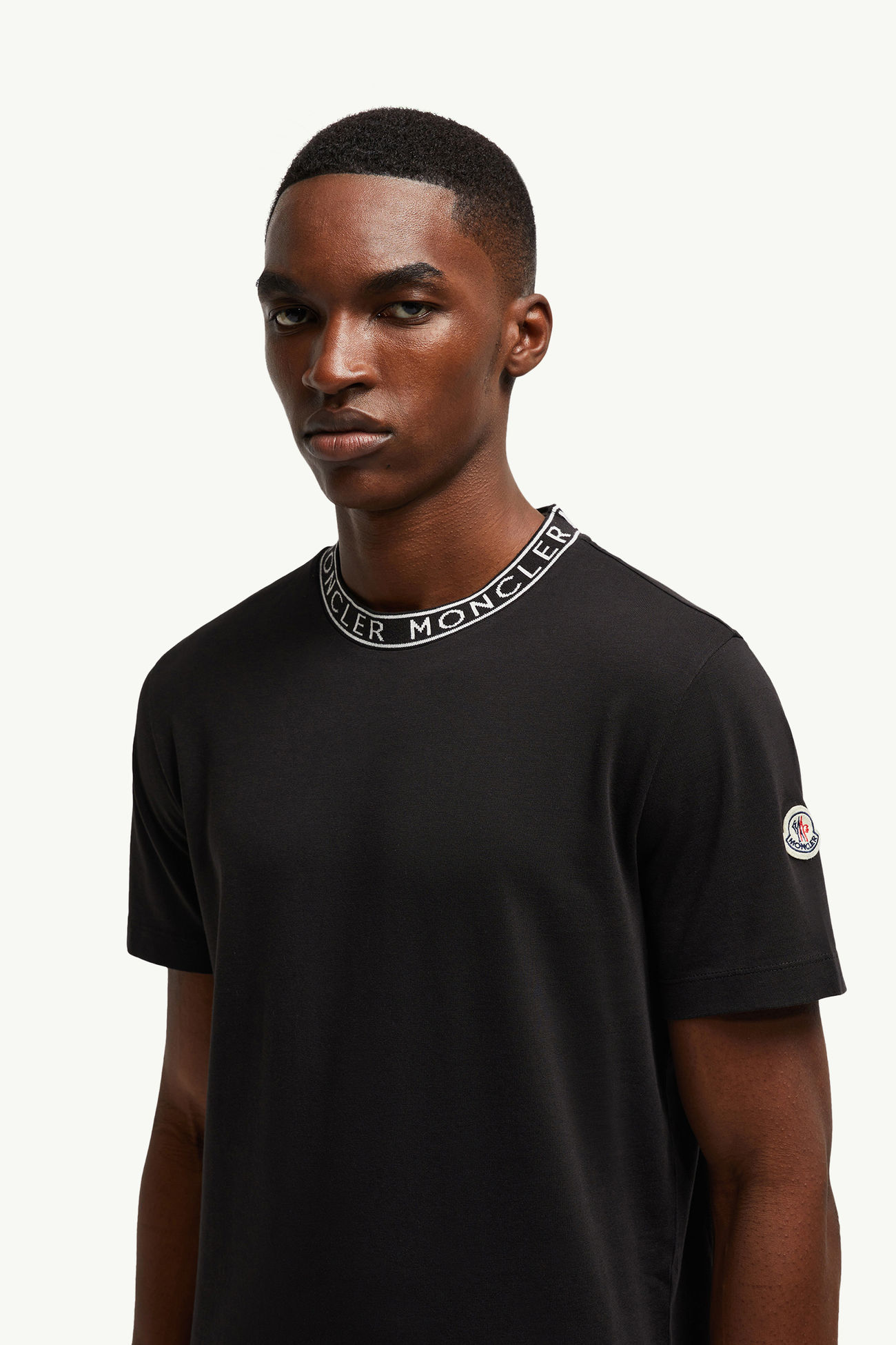 Camiseta de algodón con ribete con logotipo Hombre Negro Moncler 1