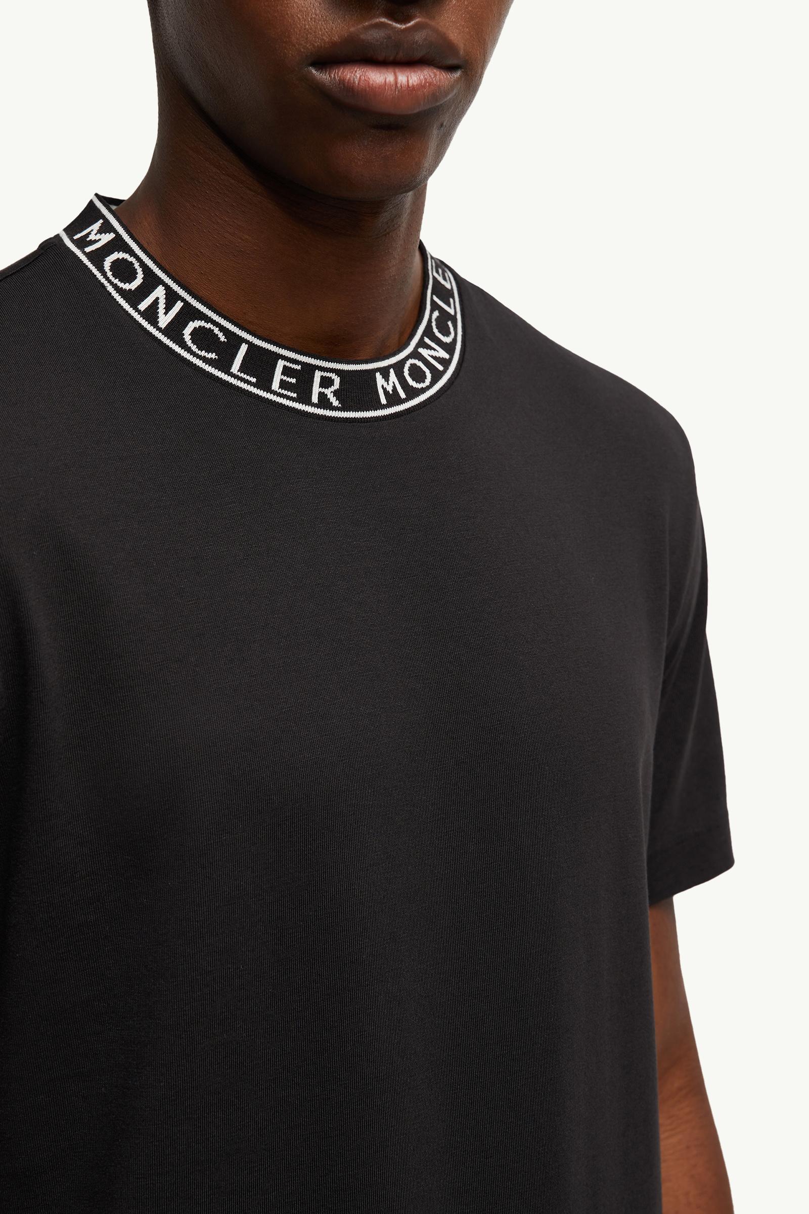 Tシャツ・カットソー MONCLER FW24 TSHIRT LOGO (8C00017829FB 999) Moncler Maglia Maniche T-shirt Black 24FW