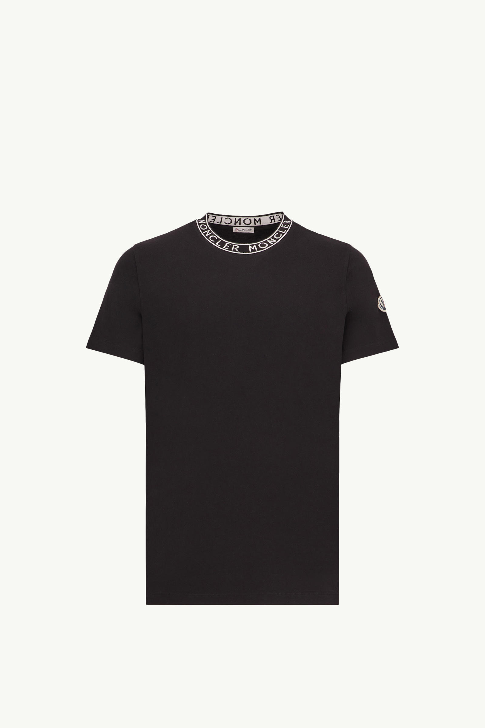 https://moncler-cdn.thron.com/api/v1/content-delivery/shares/dpx6uv/contents/K10918C000278390T999_F/image/K10918C000278390T999_F