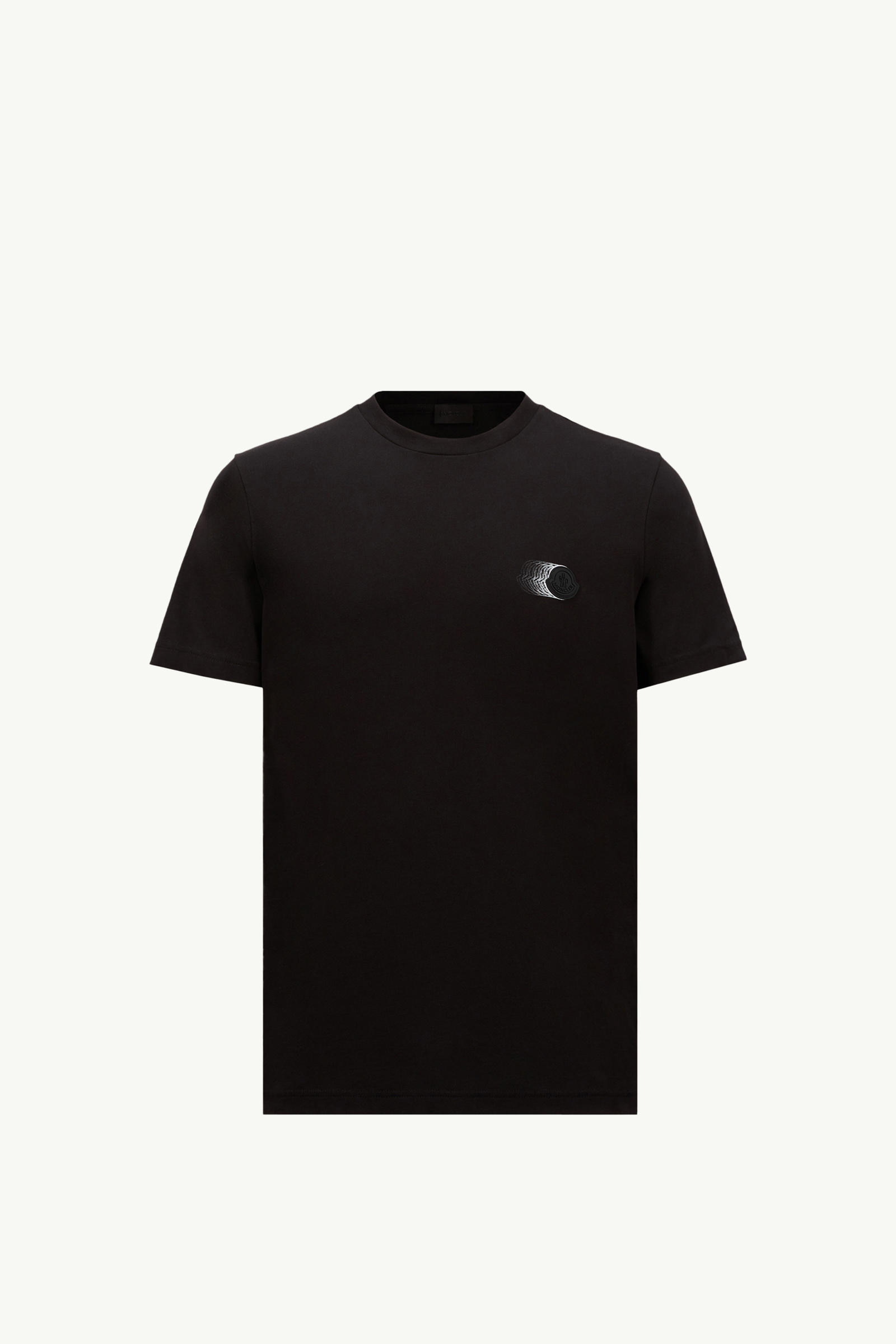 https://moncler-cdn.thron.com/api/v1/content-delivery/shares/dpx6uv/contents/K10918C0002889A17999_F/image/K10918C0002889A17999_F