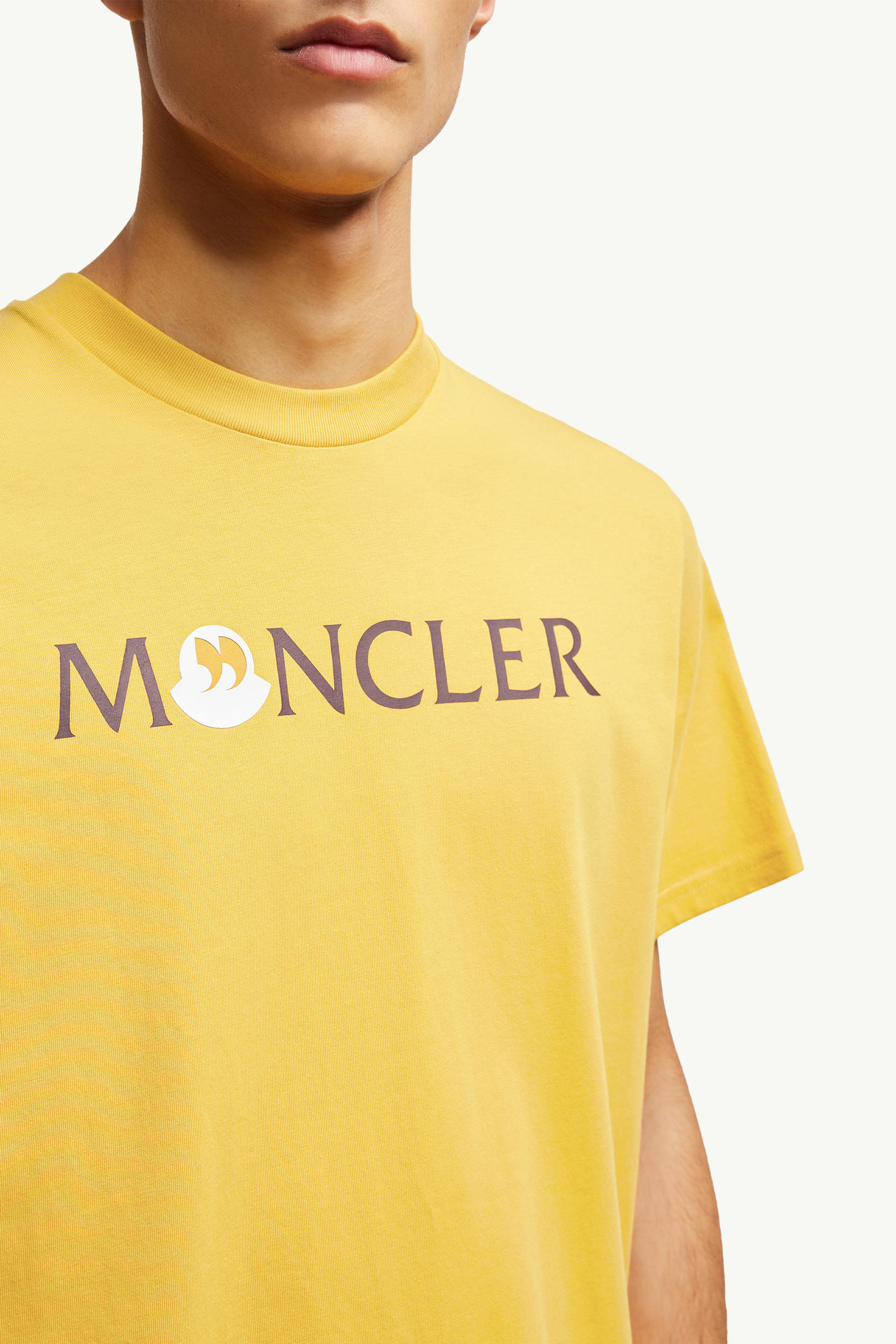 Tシャツ メンズ イエロー Moncler 5