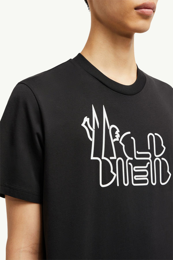 Curved Logo Cotton T-Shirt Men Black Moncler 5