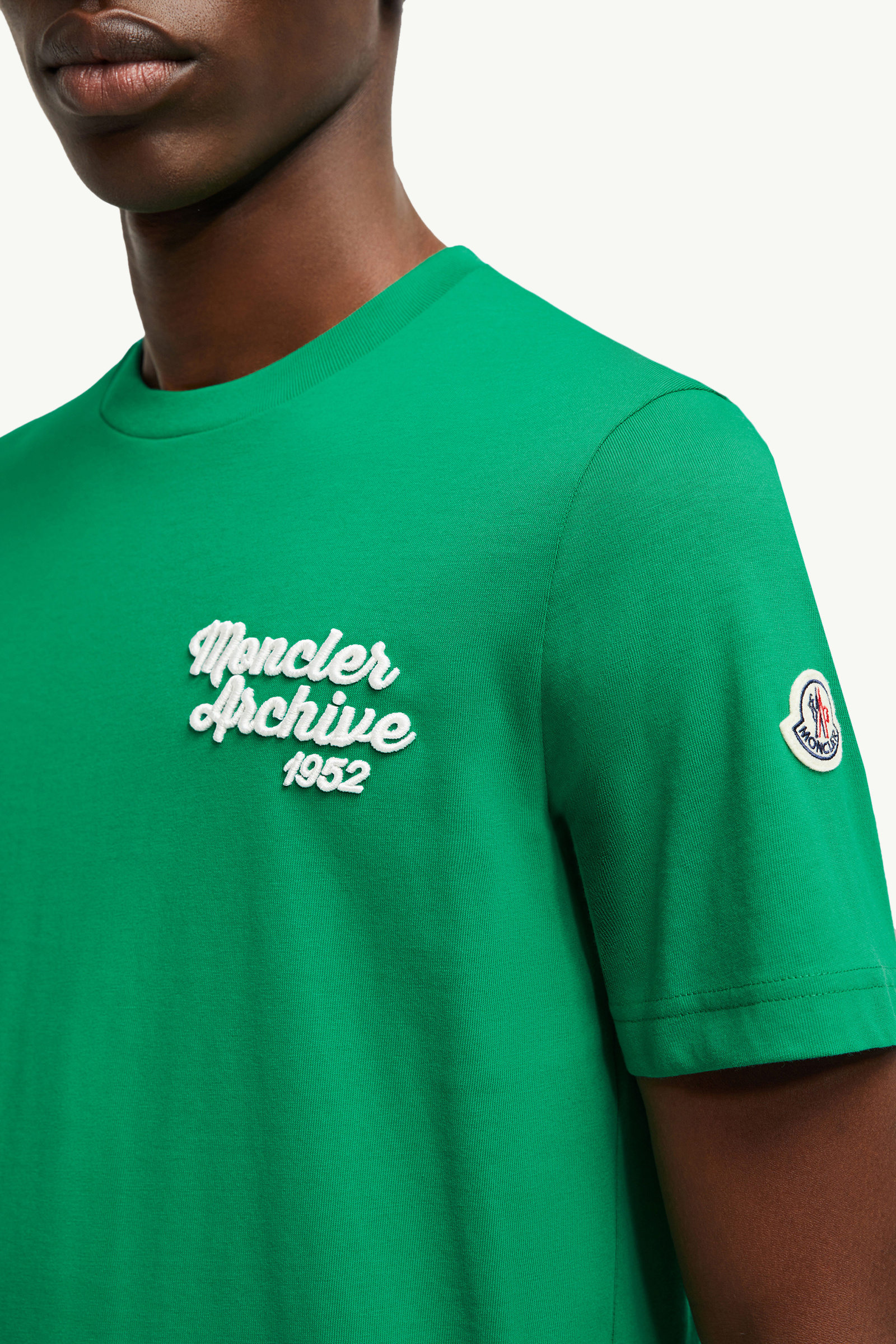 Embroidered Logo Cotton T-Shirt Men Bright Green Moncler 5