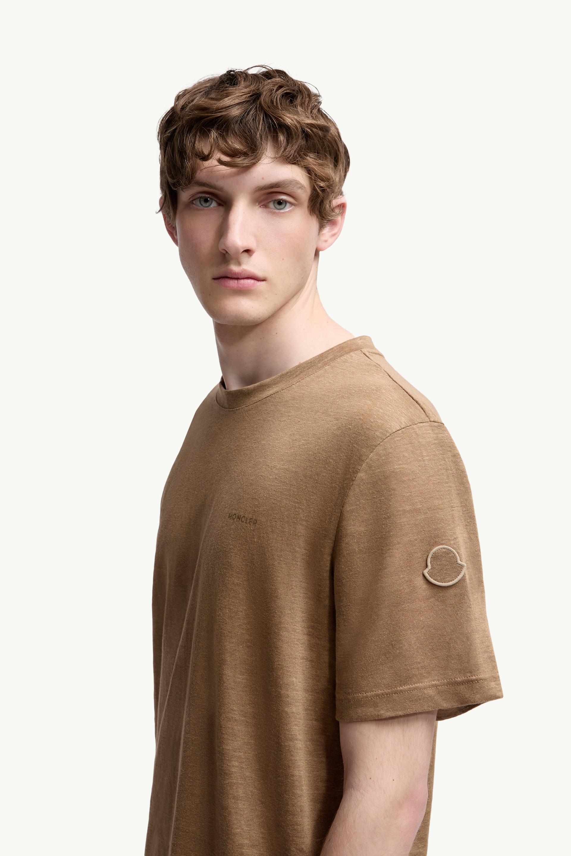 Logo Linen T-Shirt Men Ochre Yellow Moncler 1
