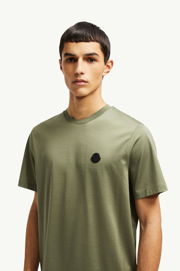 T-shirt en coton à logo vertical Hommes Vert Sauge Moncler 1